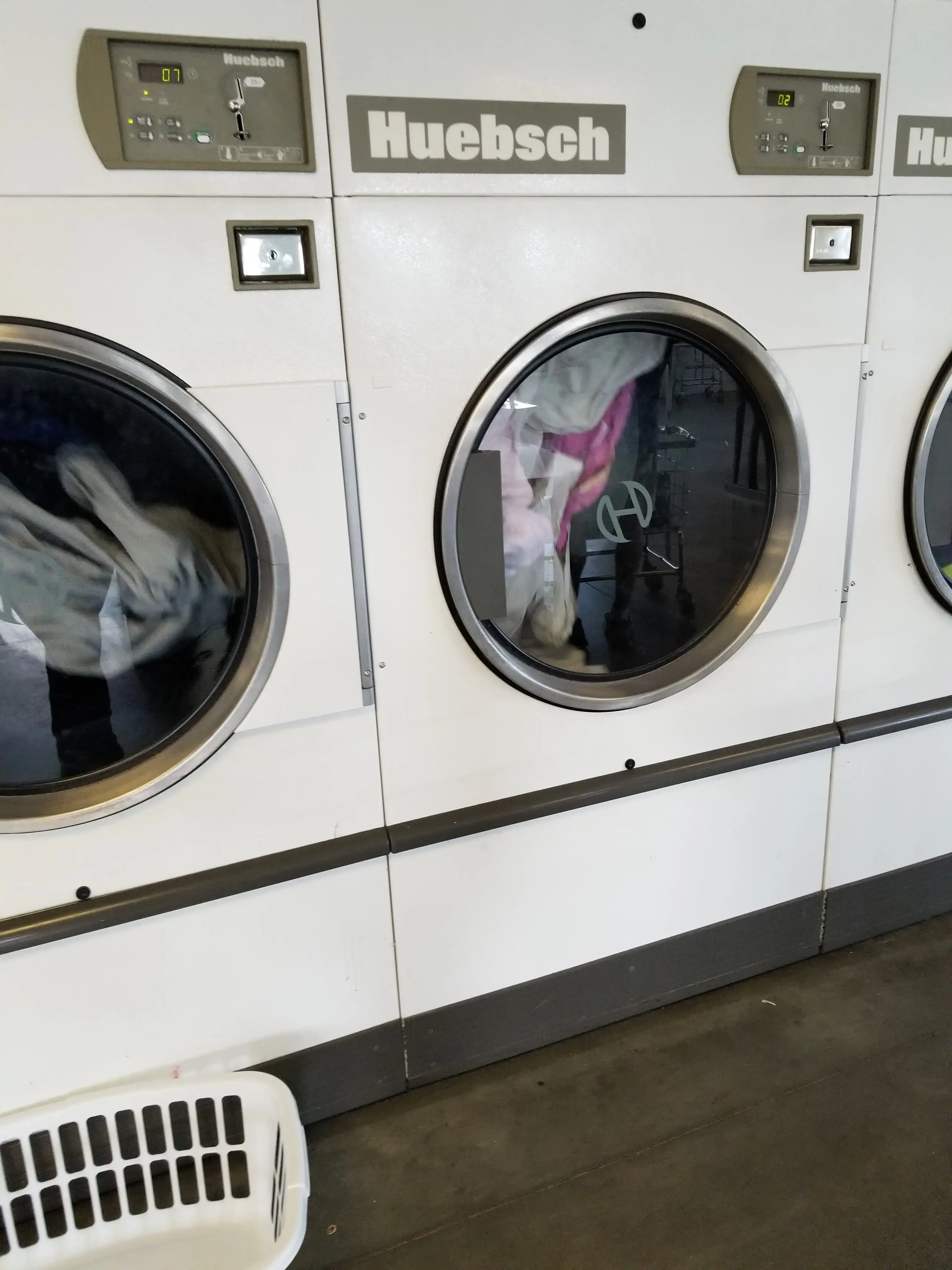 Wash Tub Laundry thumbnail 6
