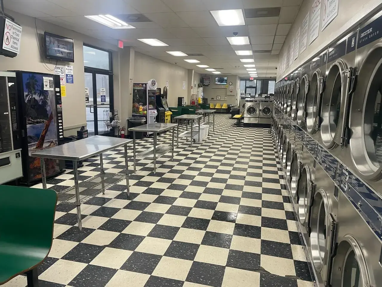 Wash Tub Laundry location