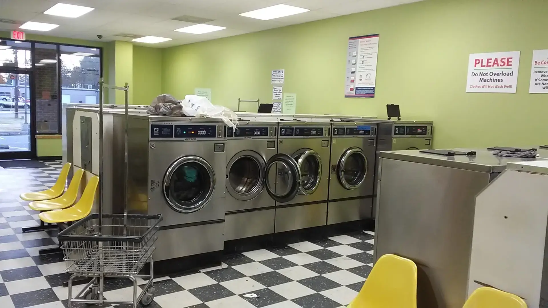 Wash Tub Laundry - Image 8