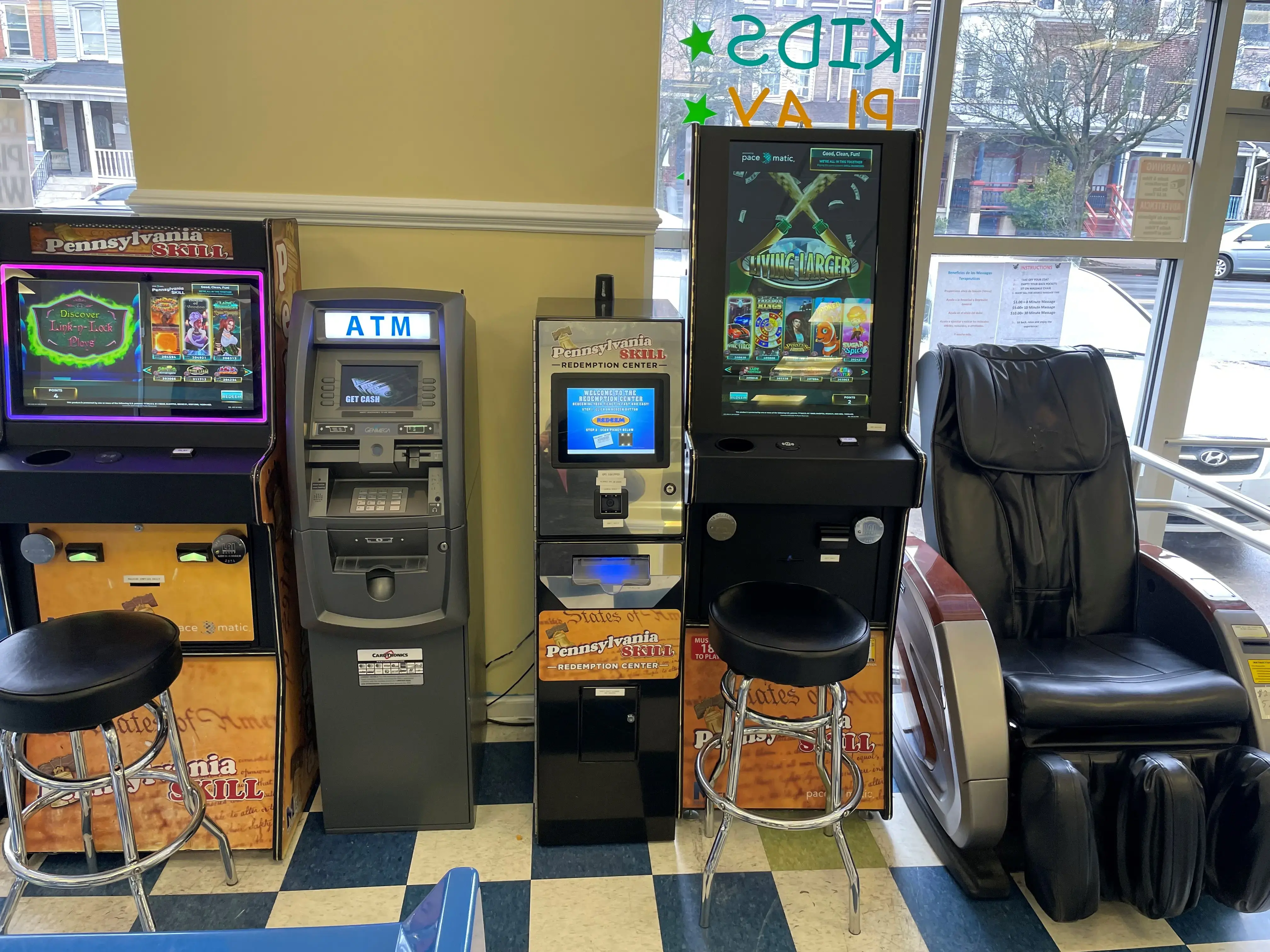 Wash Wearhouse Laundromat thumbnail 8