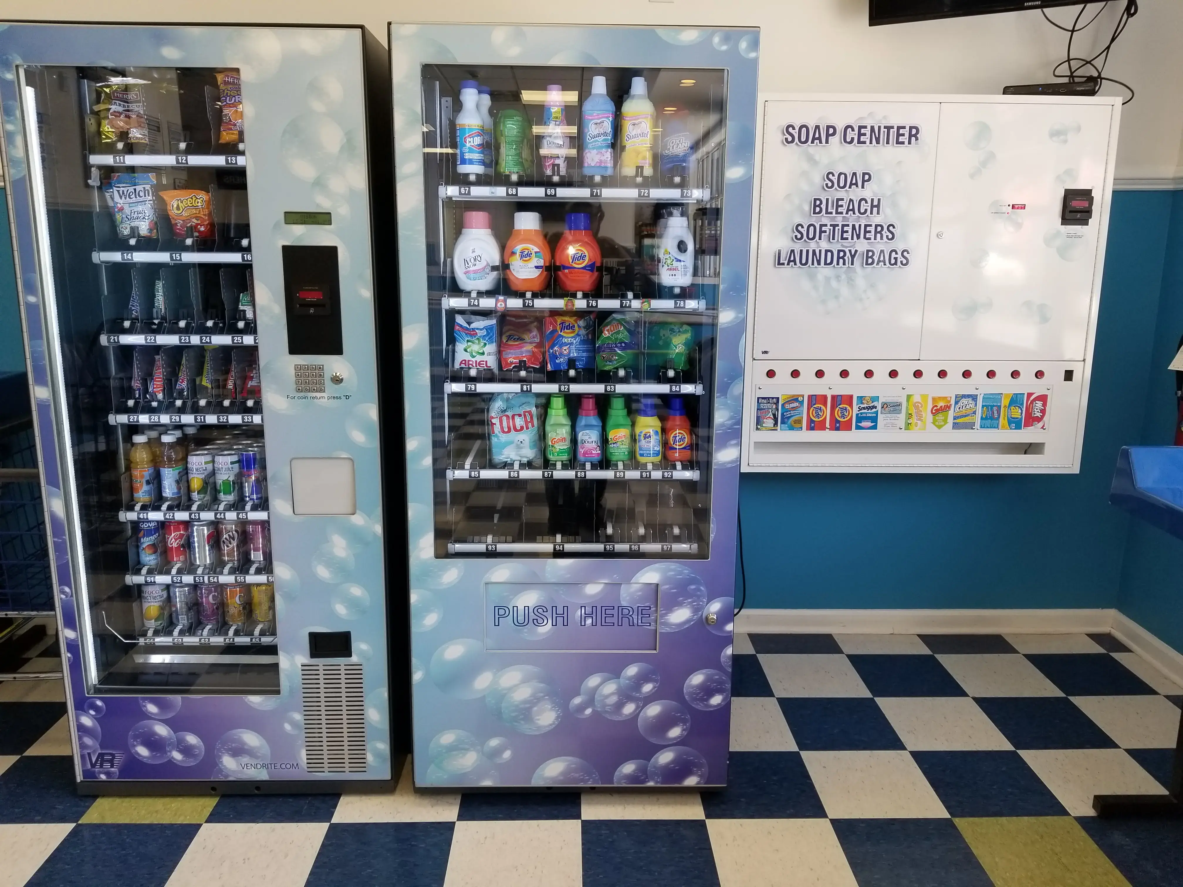 Wash Wearhouse Laundromat - Image 6