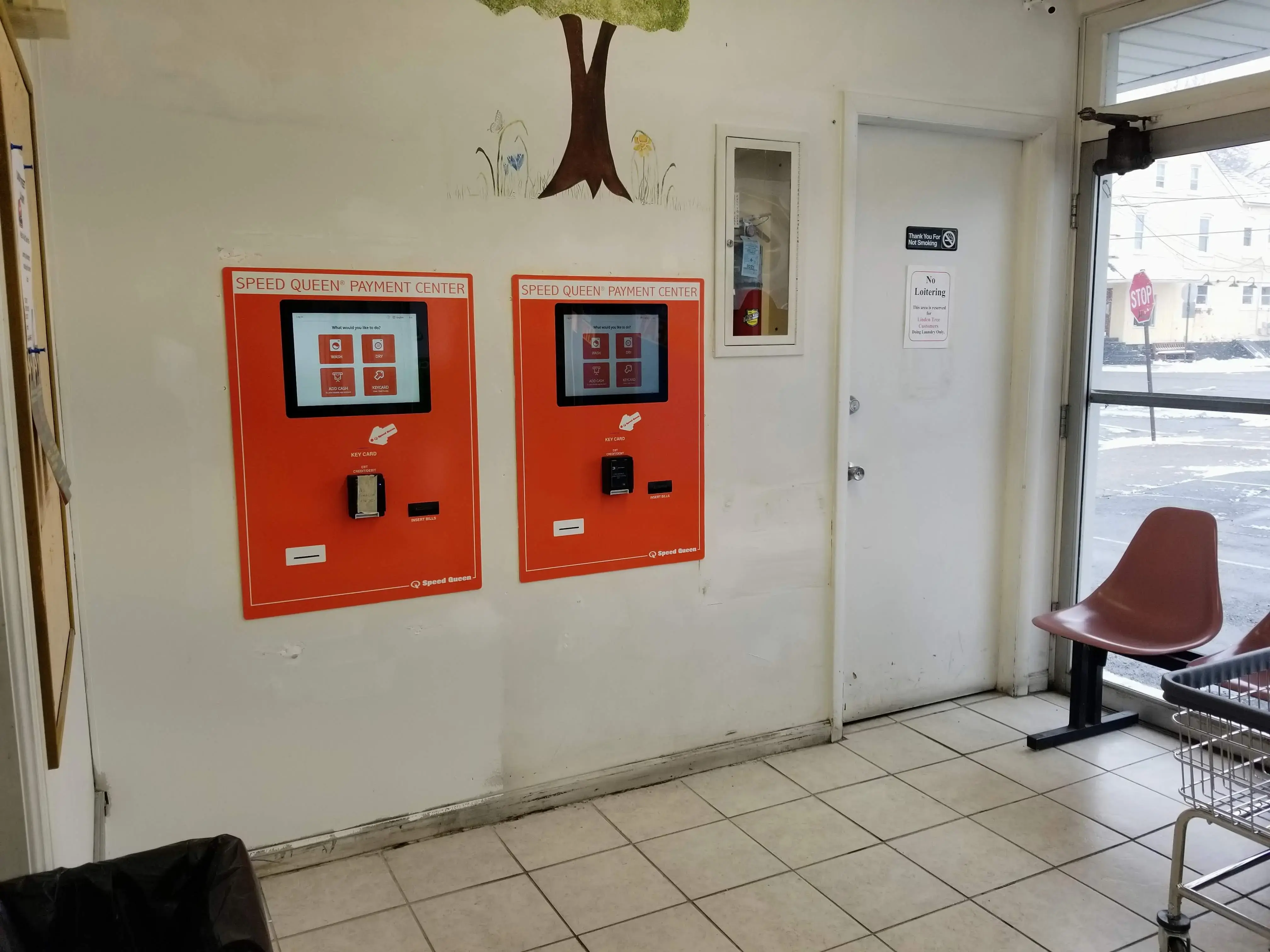 Wash Wearhouse Laundromat thumbnail 5