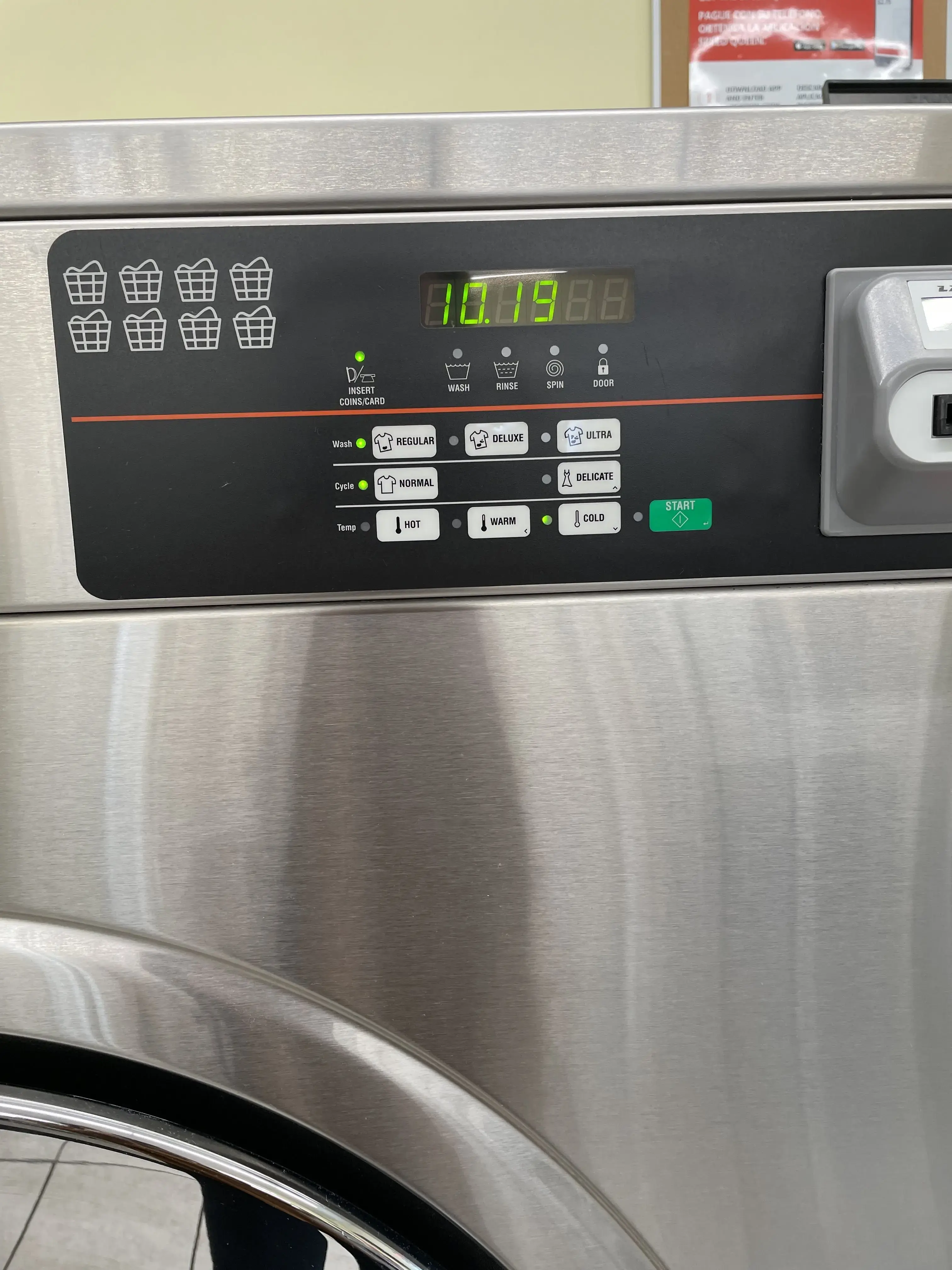 Wash Wearhouse Laundromat thumbnail 16