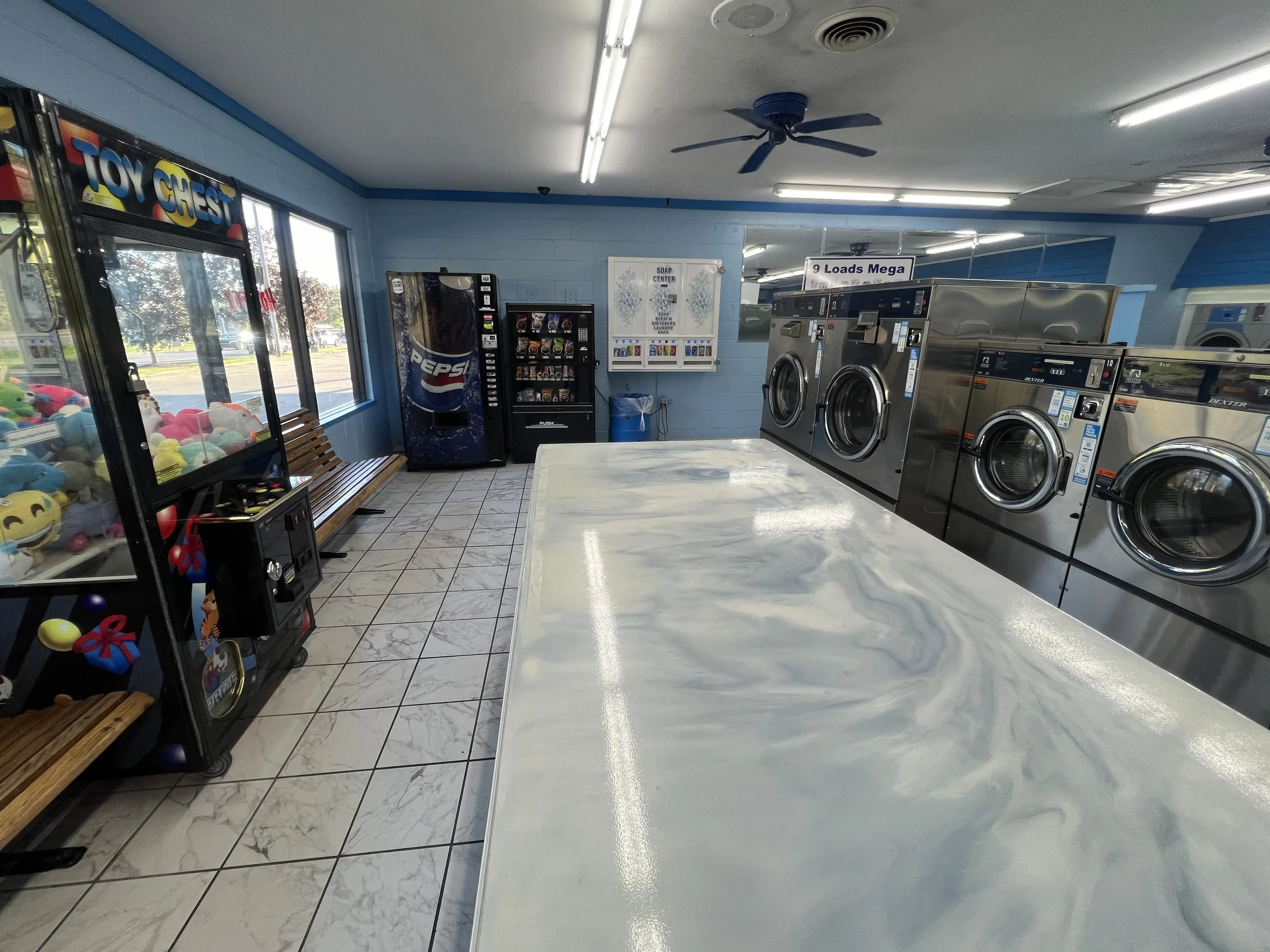 Wash Well Laundromat - Image 15