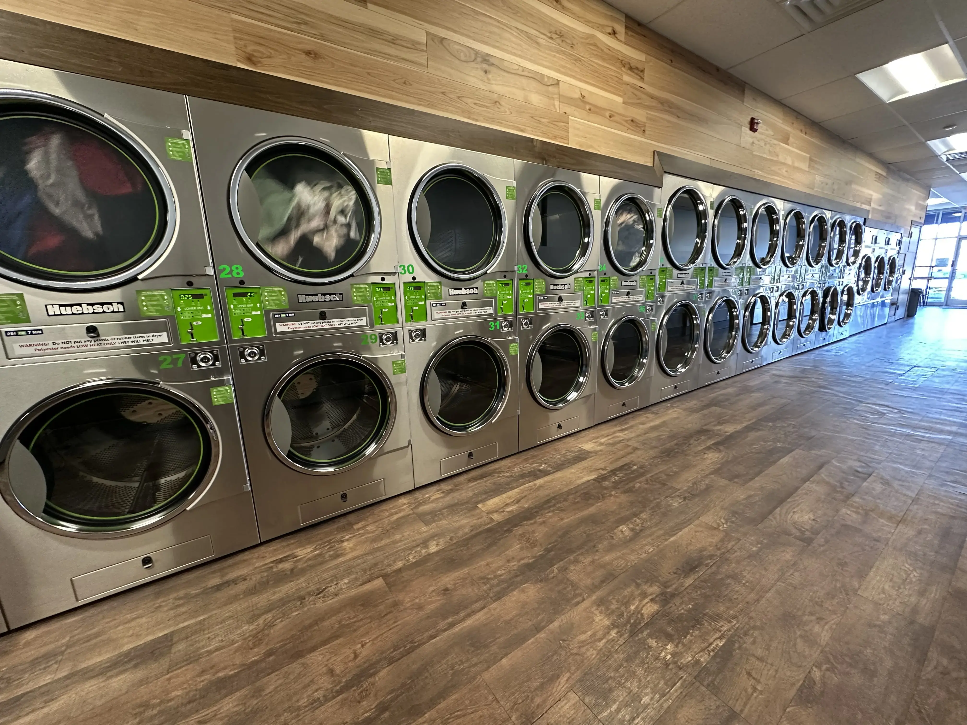 Wash Works Laundromat thumbnail 2
