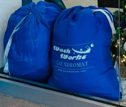 Wash Works Laundromat thumbnail 17