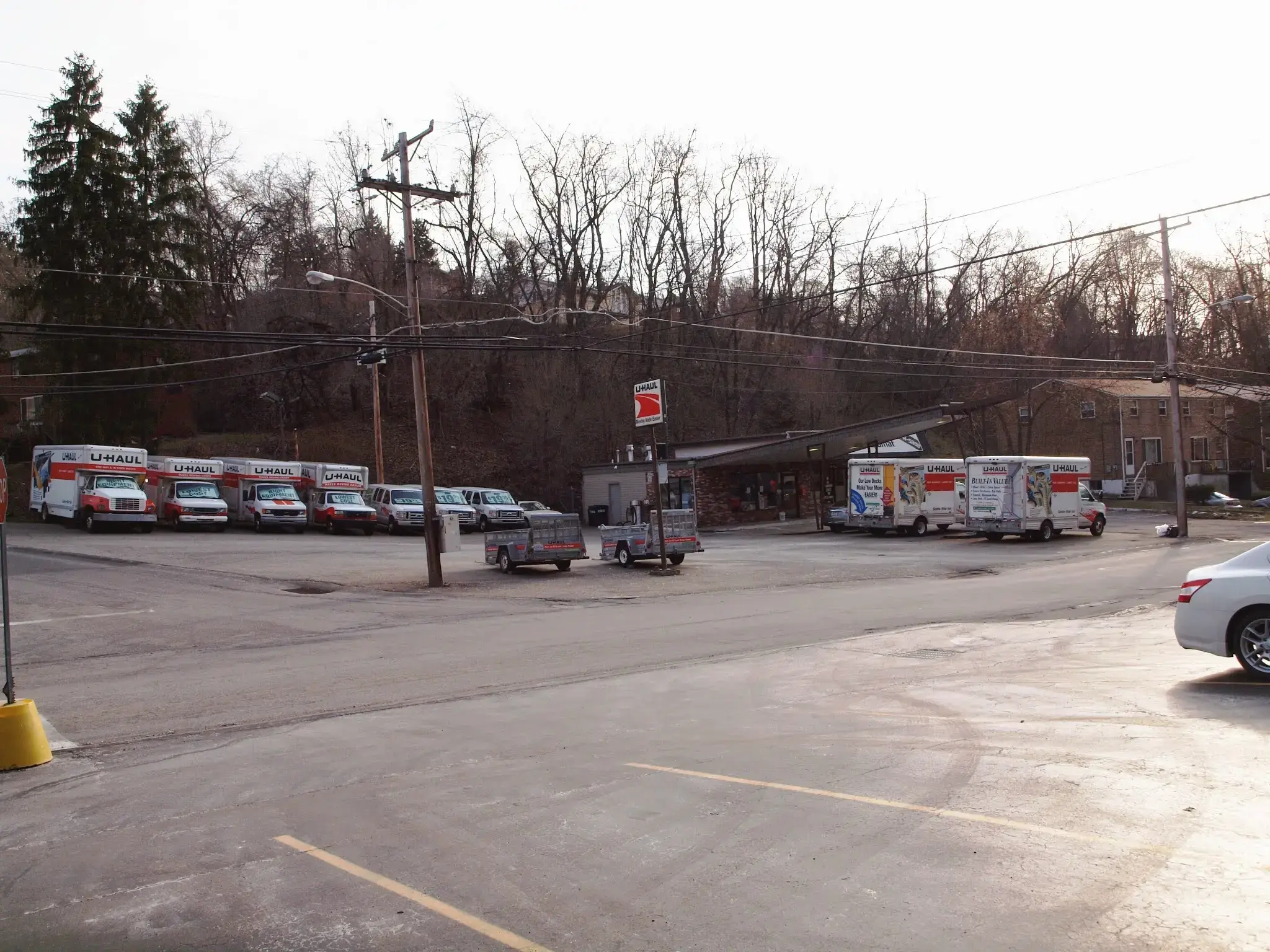 Wash Works Laundry House thumbnail 3