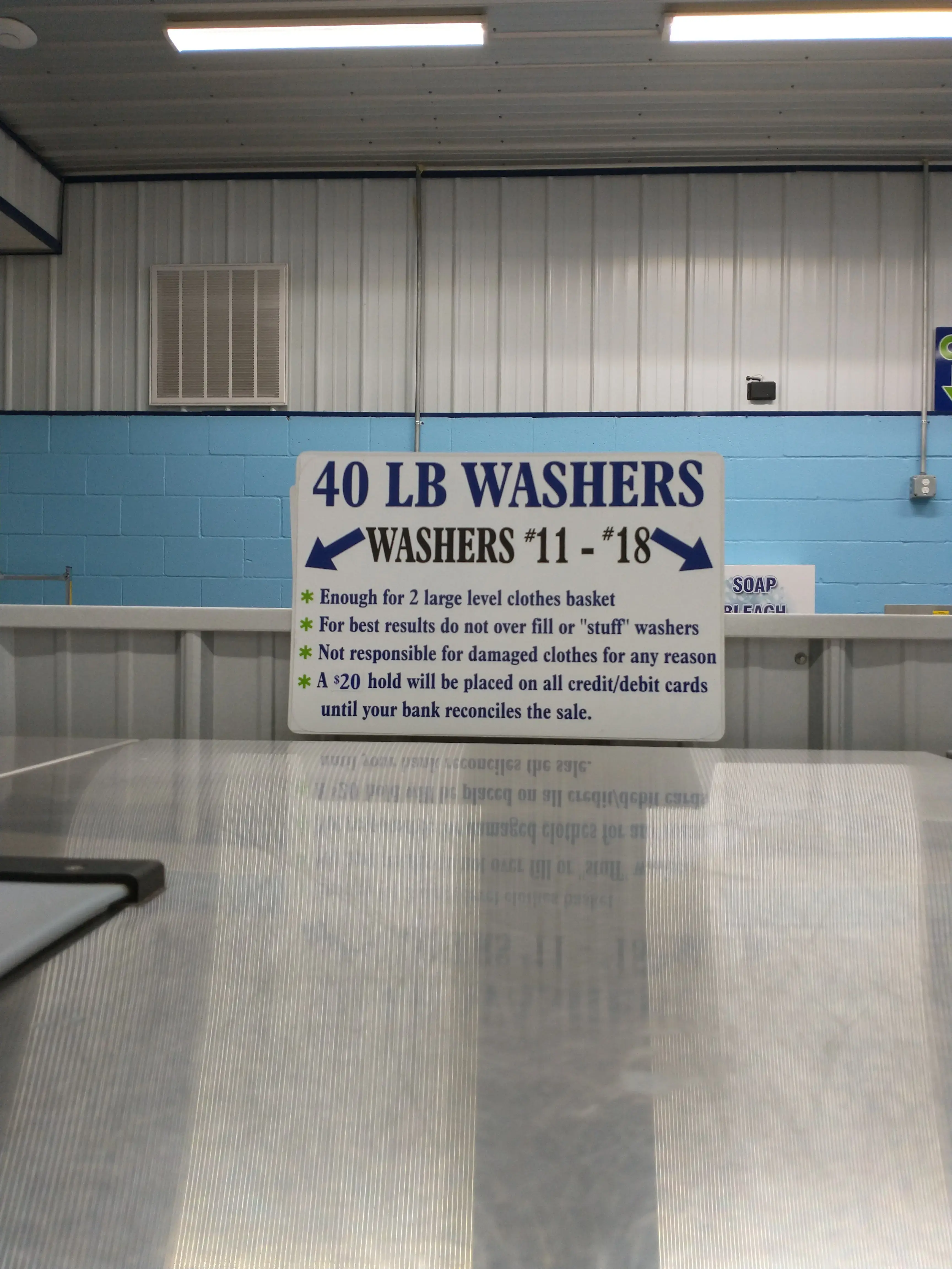 Wash World Laundromat & Car Wash thumbnail 17