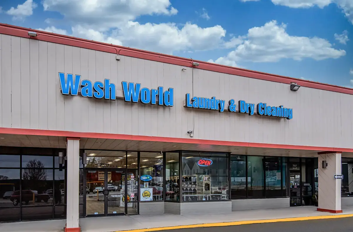 Wash World Laundry thumbnail 3