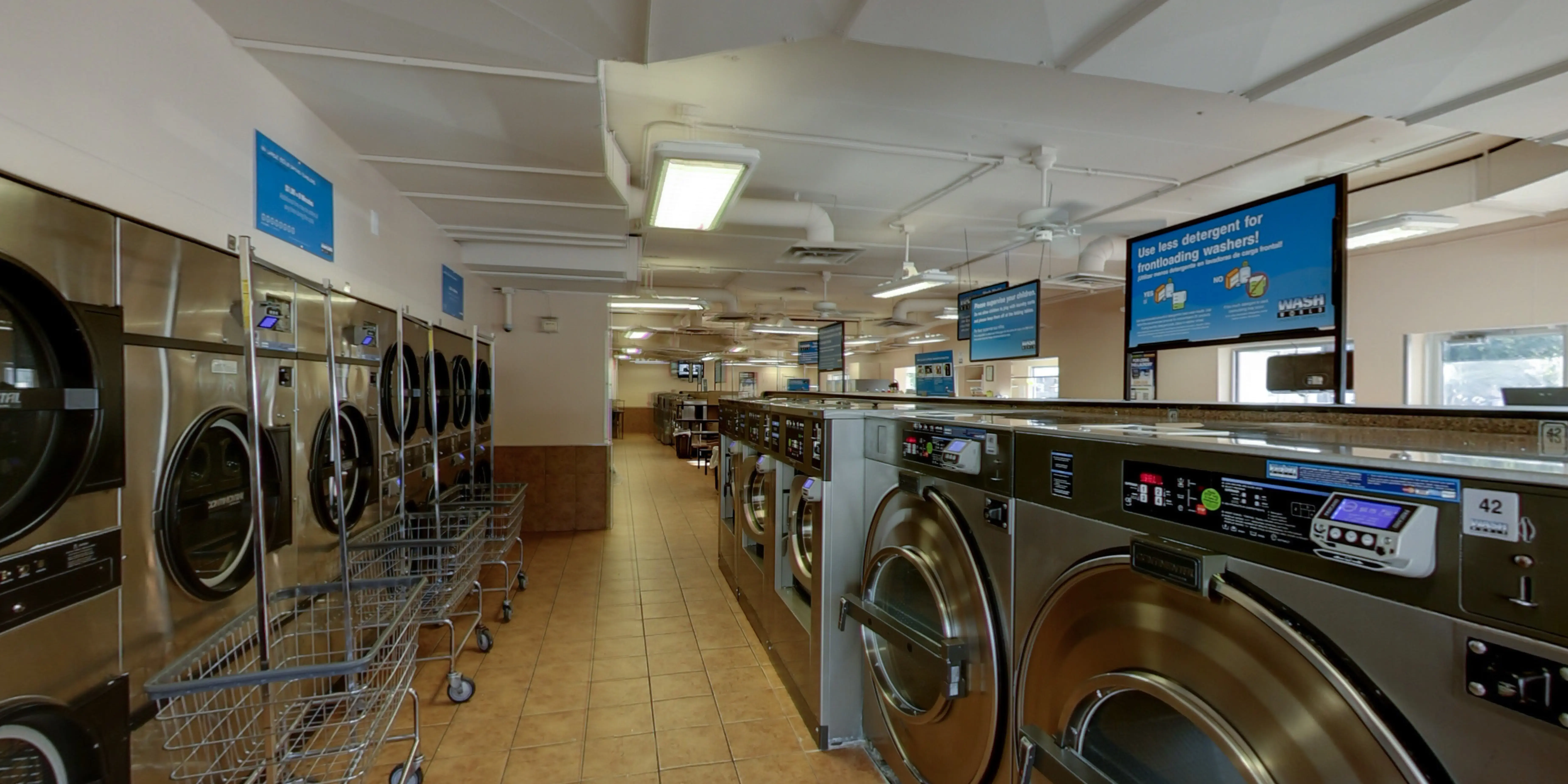 Wash World Laundry - Image 15