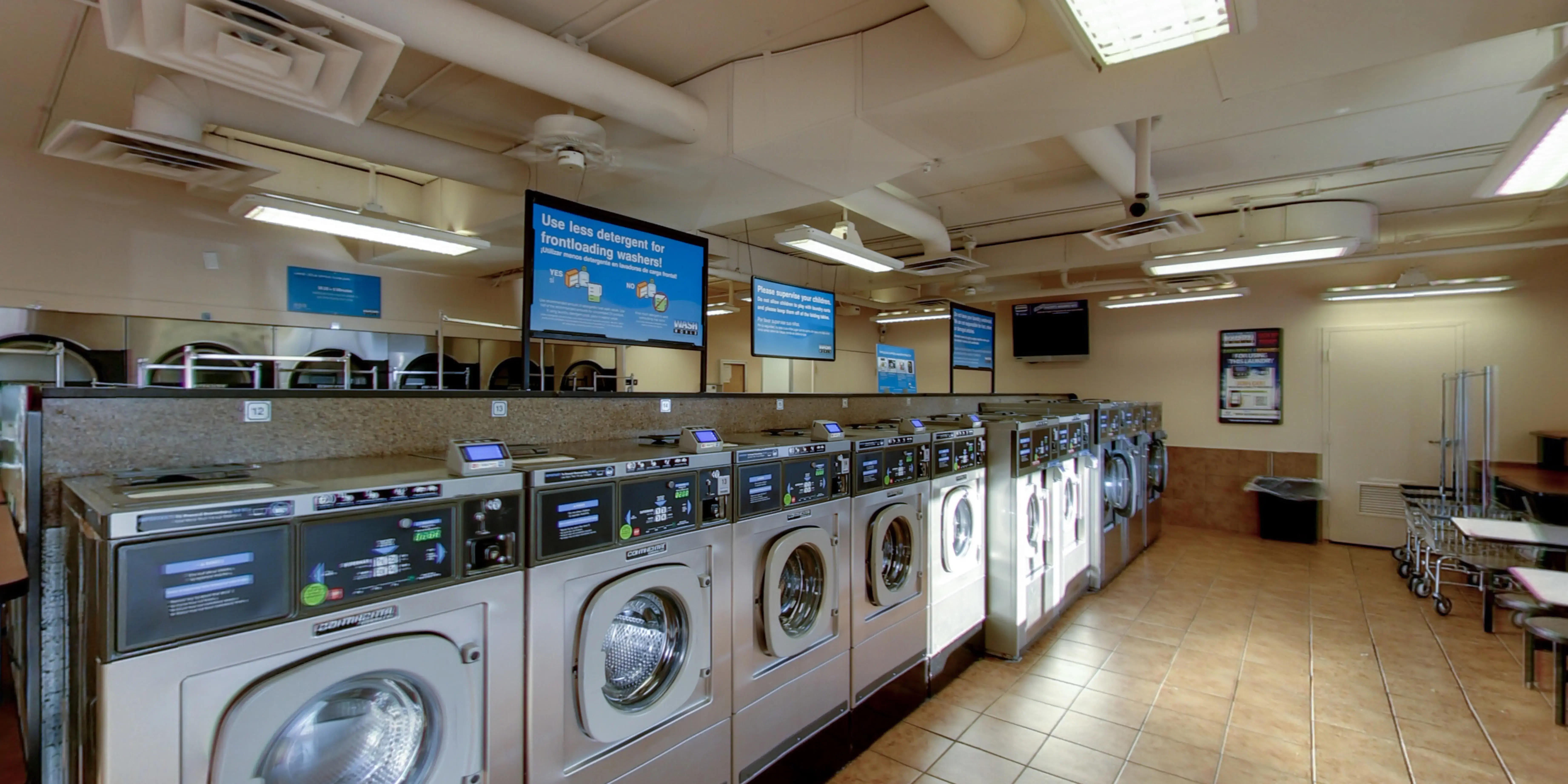 Wash World Laundry - Image 3