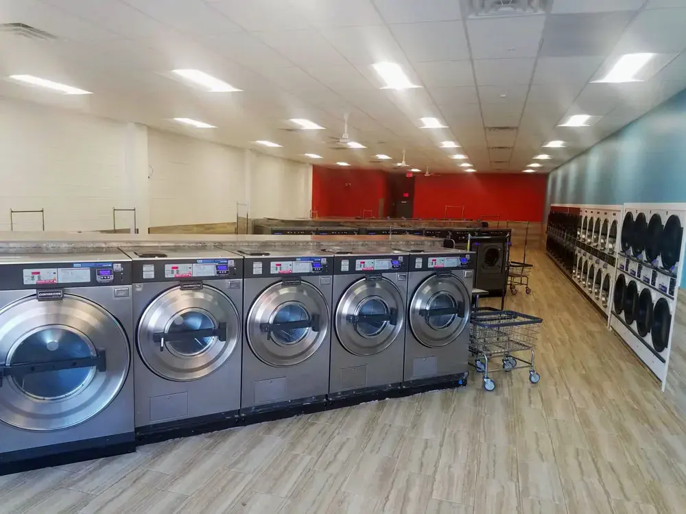 Wash World Laundry thumbnail 1