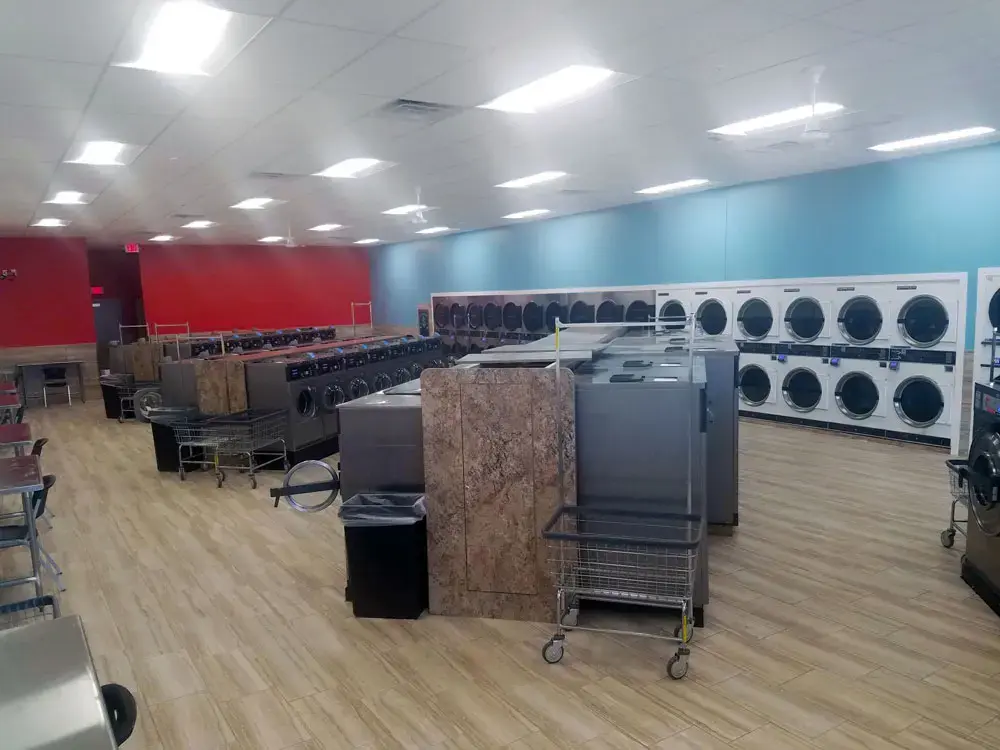 Wash World Laundry thumbnail 7