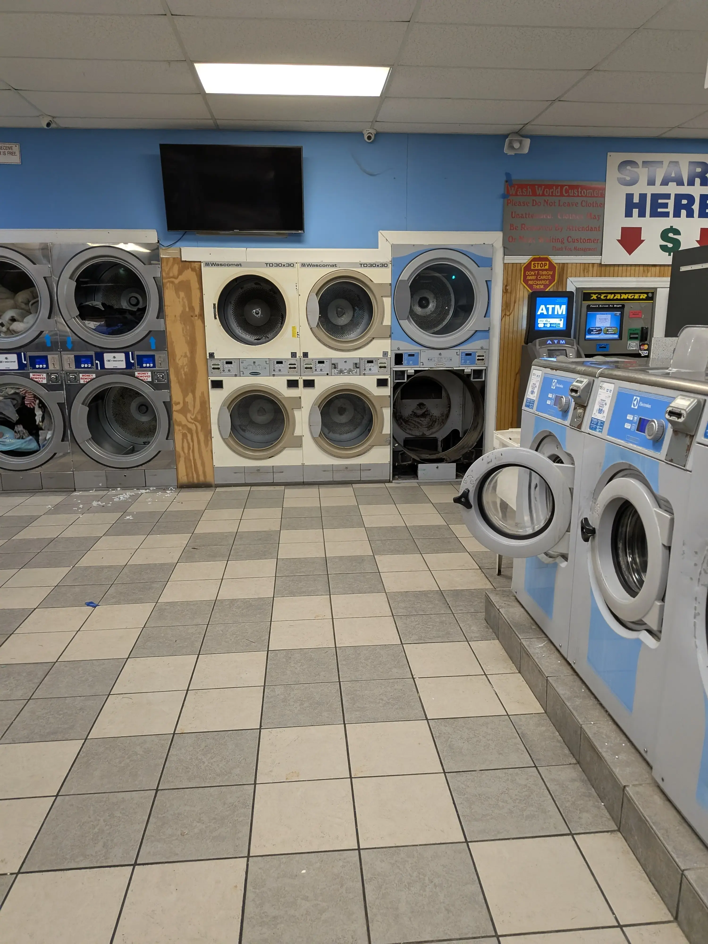 Wash World On North Main thumbnail 2