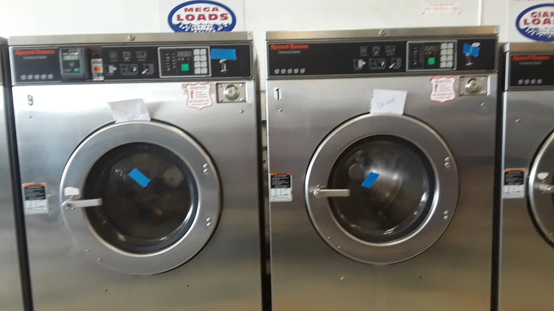 Wash Your Dundees Laundromat thumbnail 8