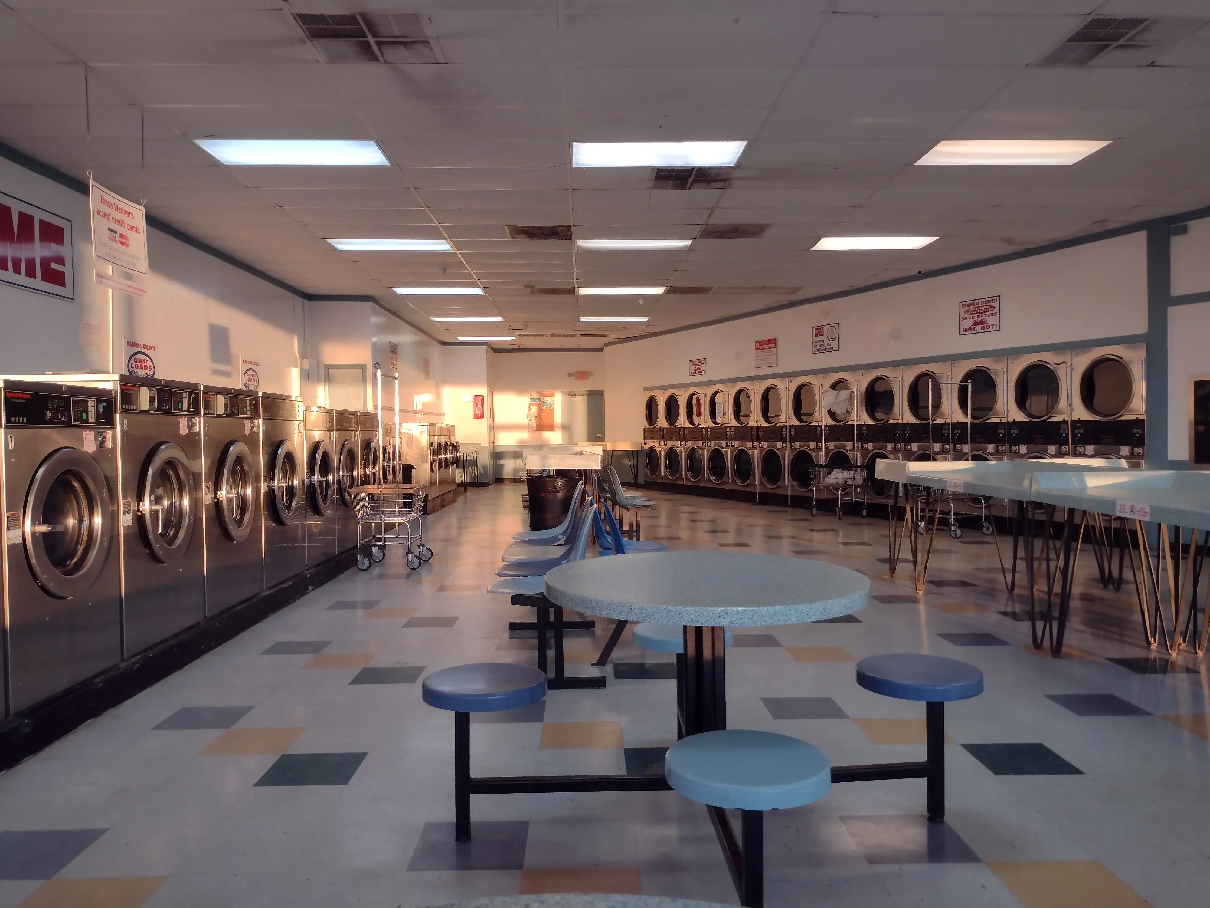 Wash Your Dundees Laundromat thumbnail 15