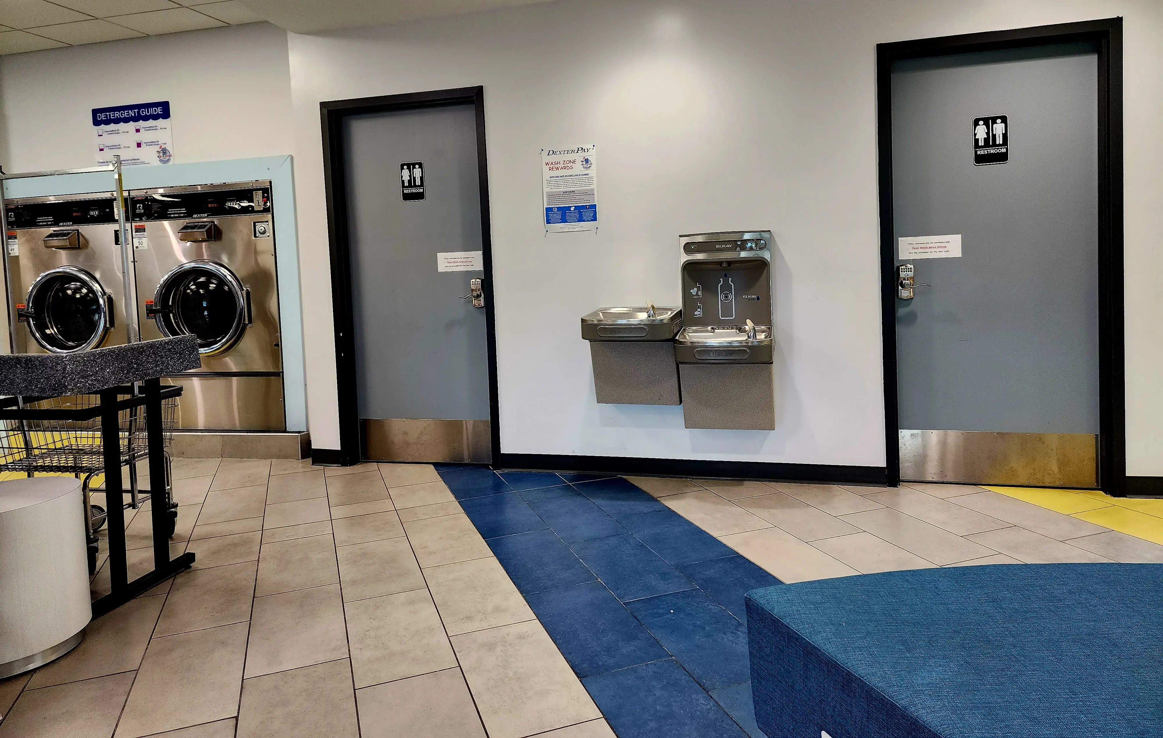 Wash Zone Family Laundromat - Image 10