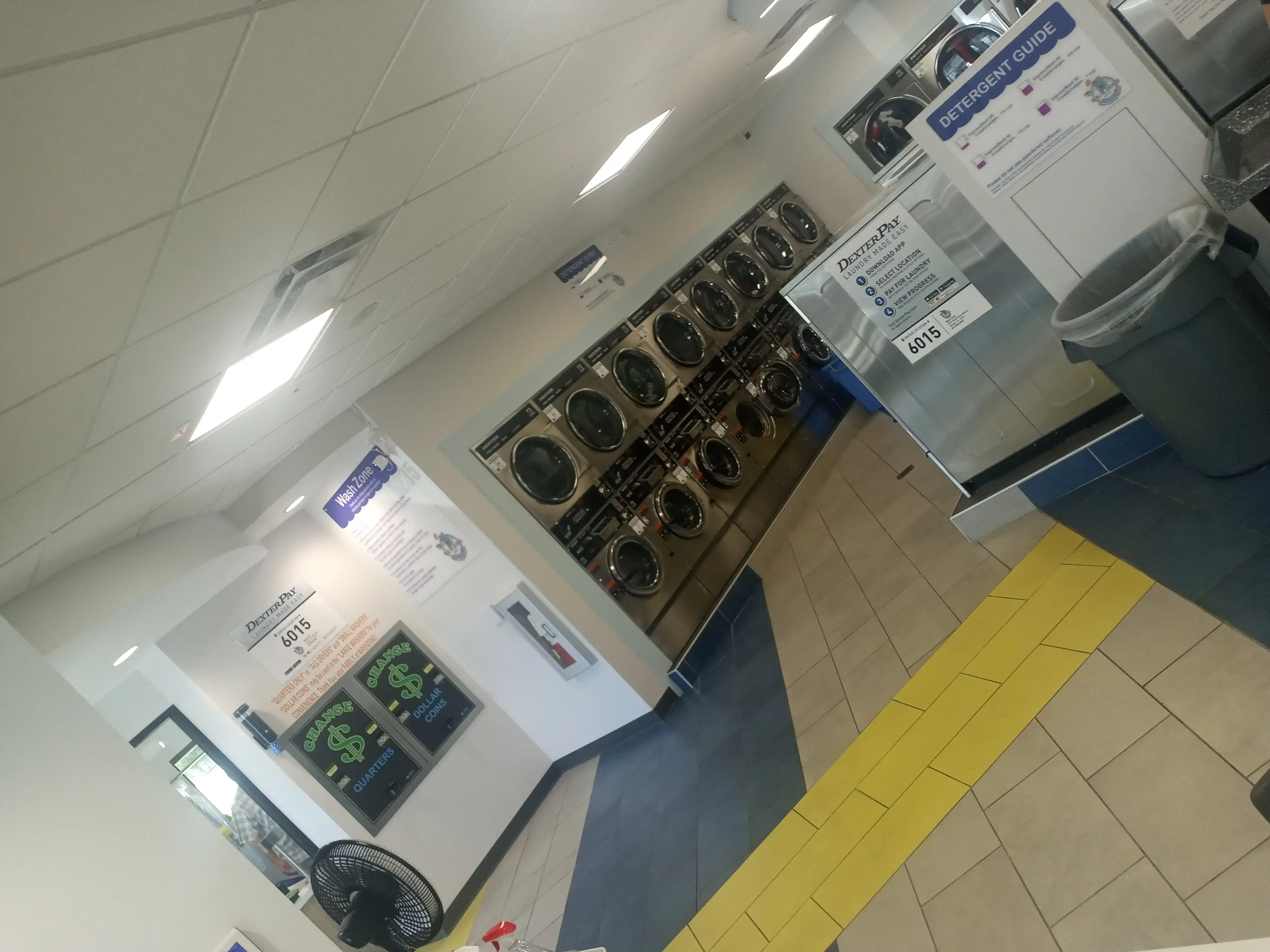 Wash Zone Family Laundromat - Image 9