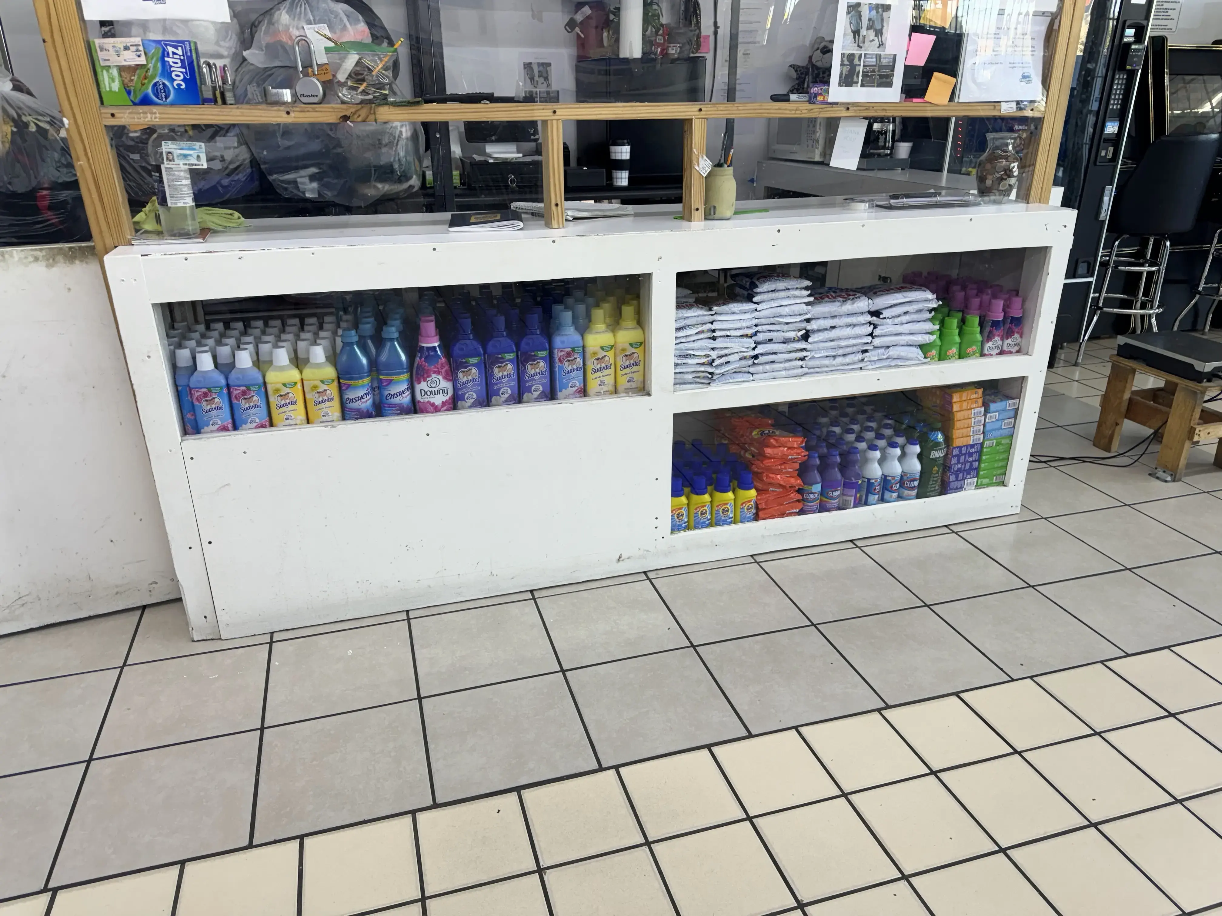 Washateria Land - Wash and Fold Services - Image 6