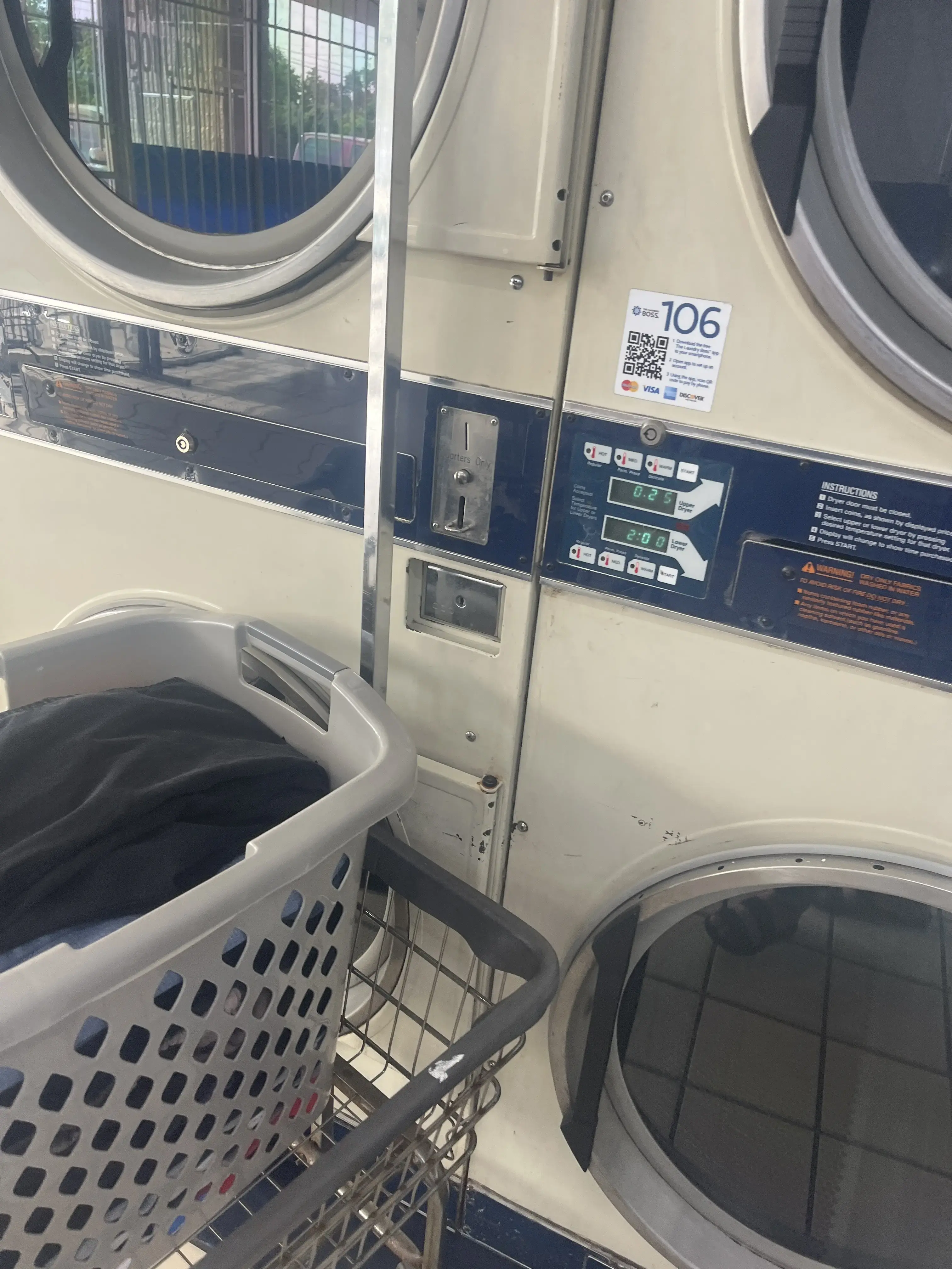 Washateria Land - Wash and Fold Services - Image 13