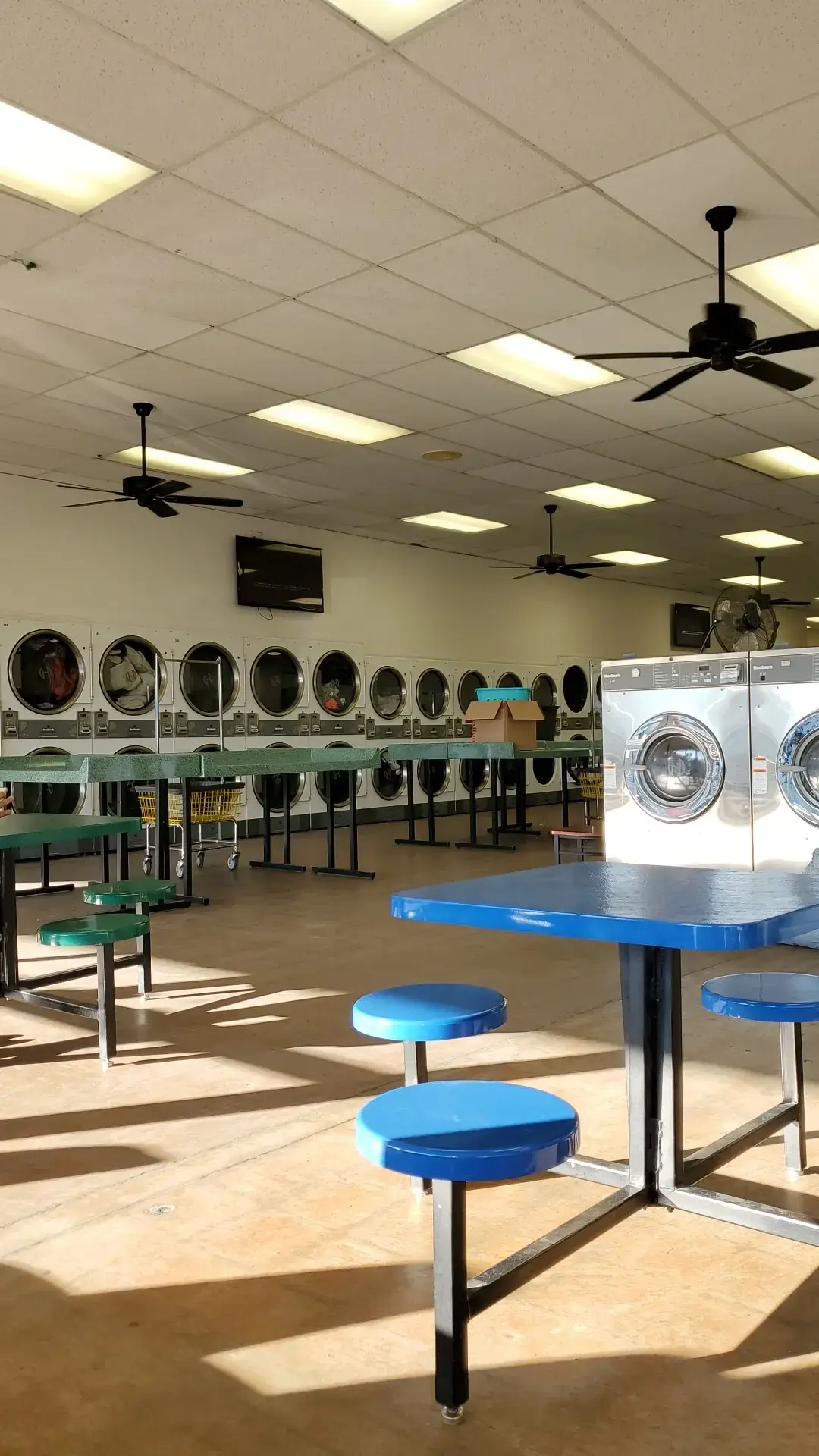 Washateria SuperWash Card Laundry Odessa - Image 12