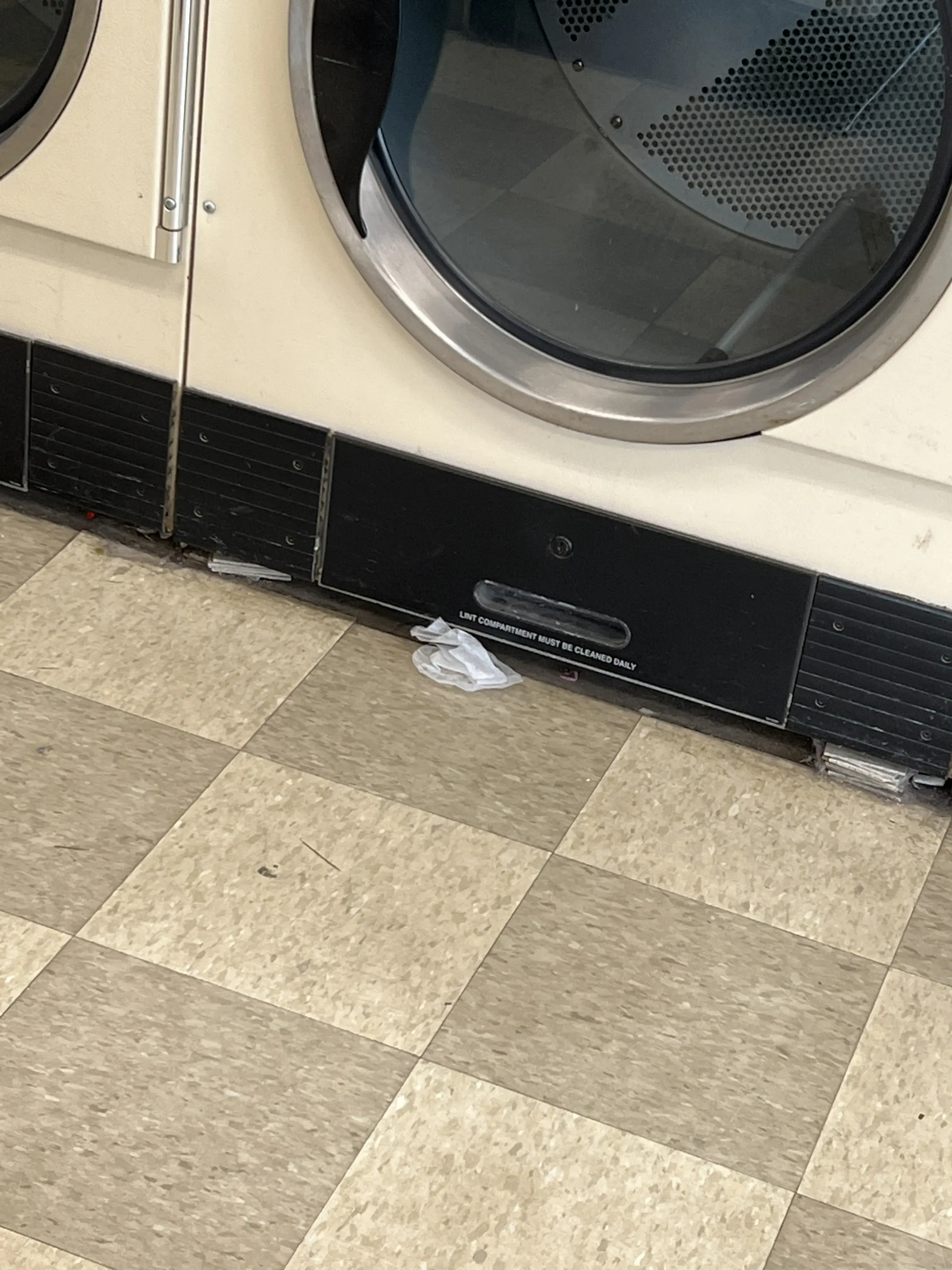 Washbasket Laundromat, LLC. - Image 6