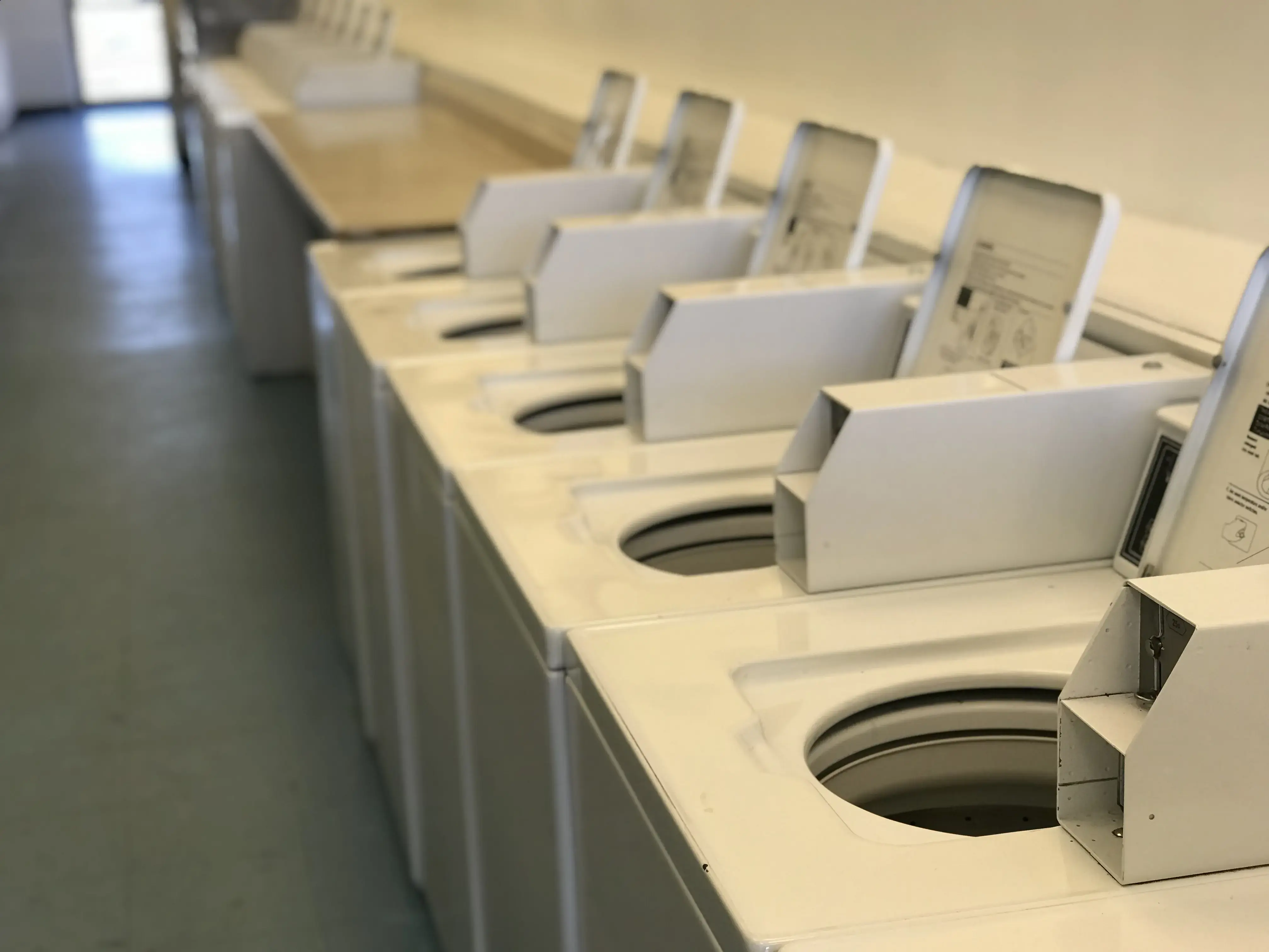 Washboard Laundromat - Image 6