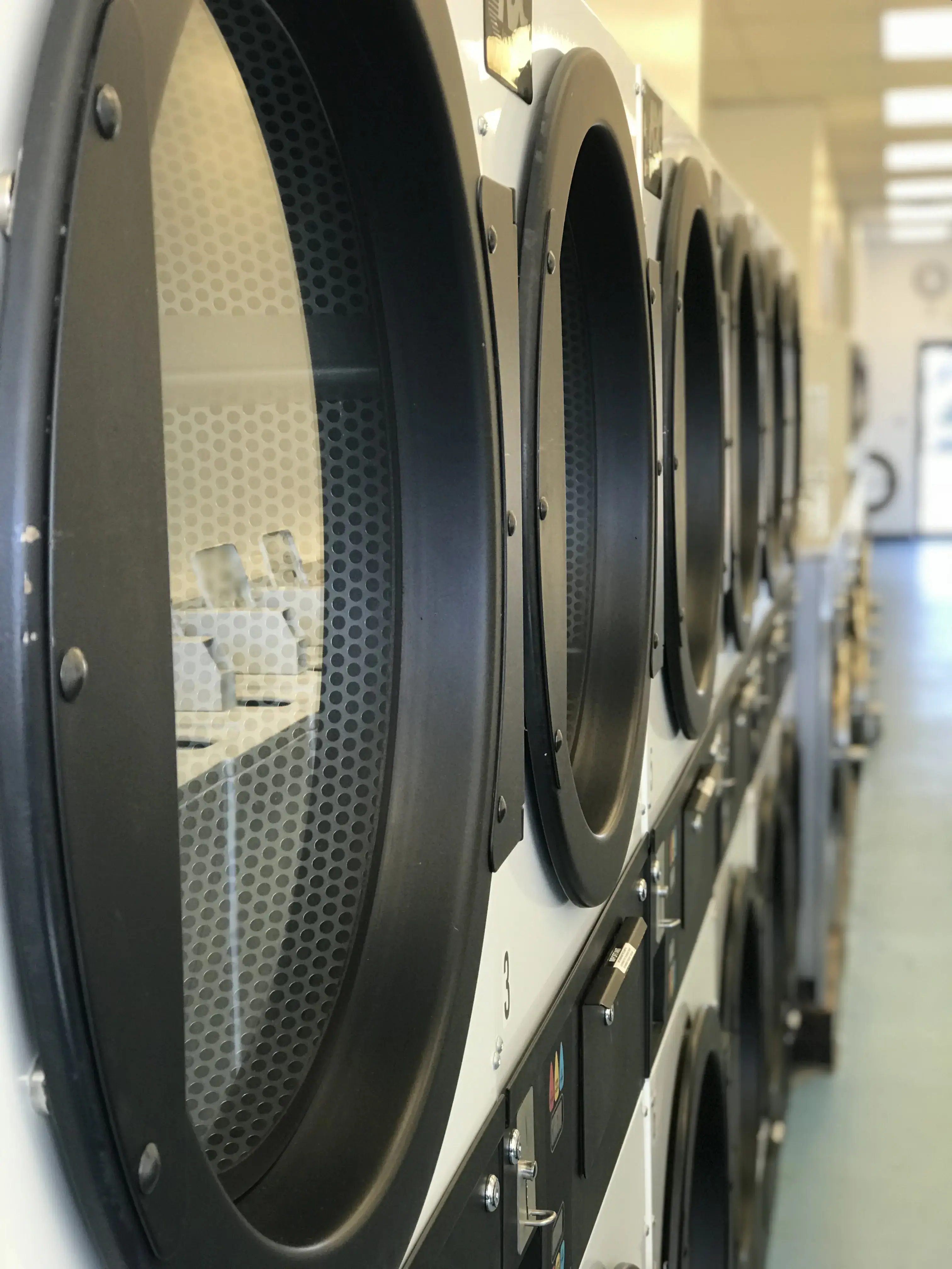 Washboard Laundromat thumbnail 9
