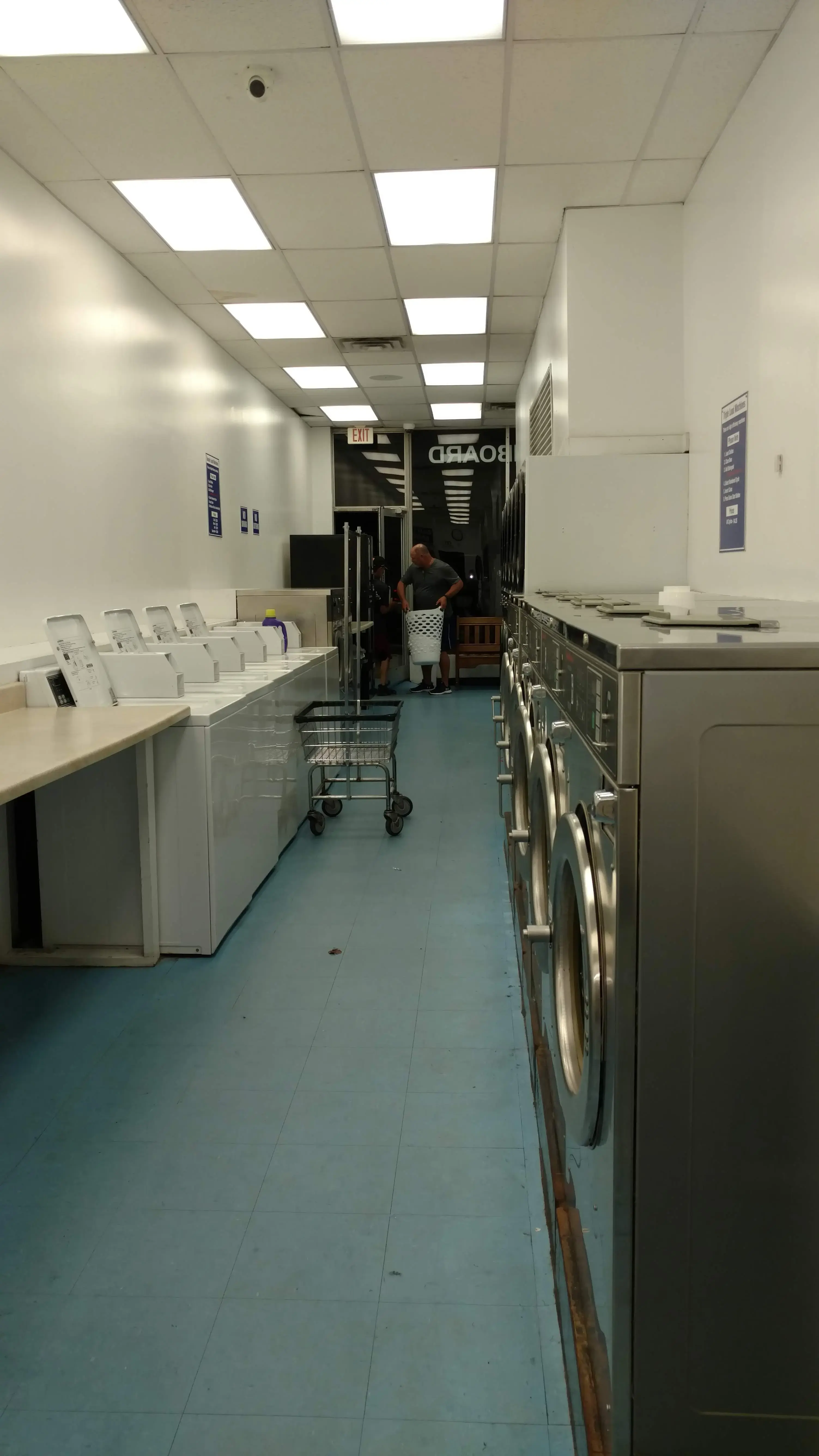 Washboard Laundromat - Image 5