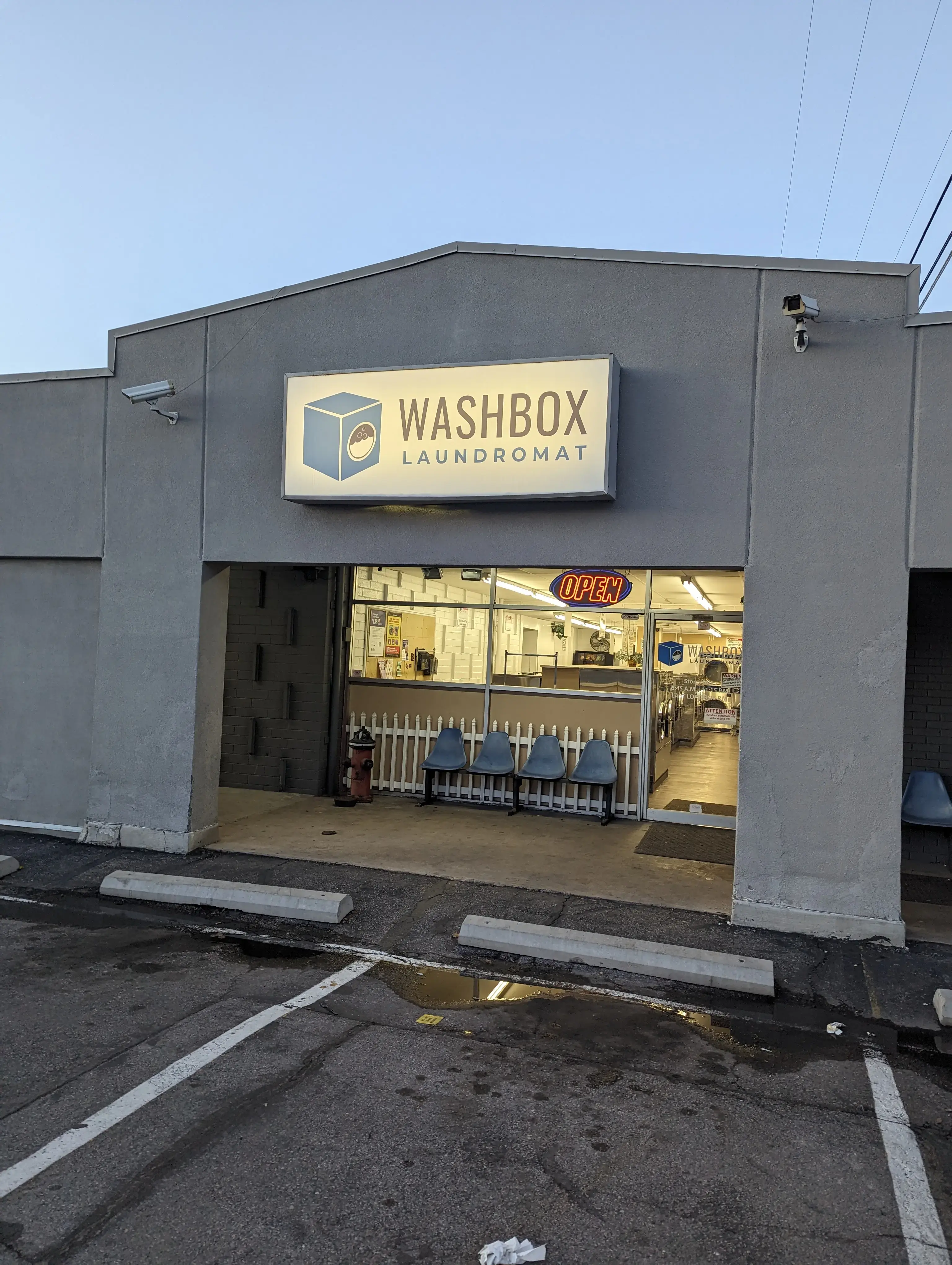 WashBox Laundromat thumbnail 5