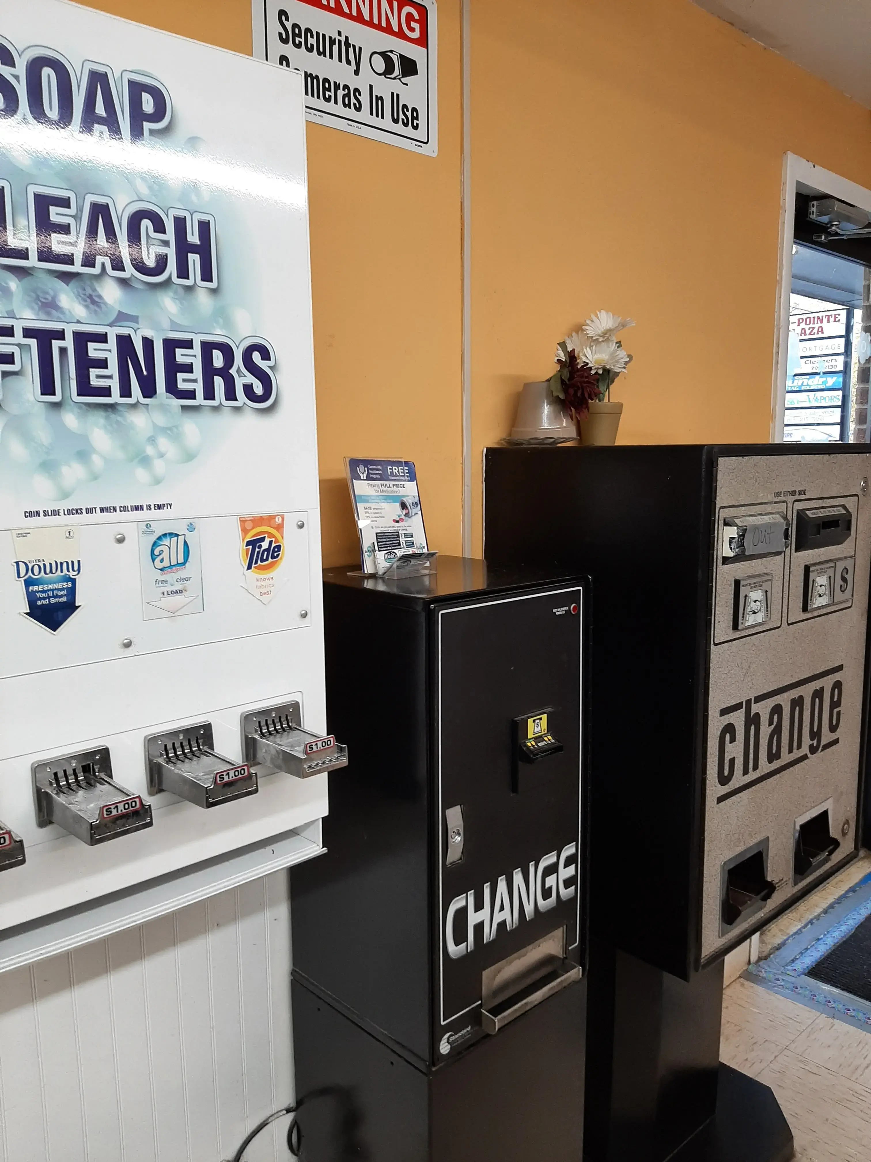 WashCo Laundry thumbnail 14