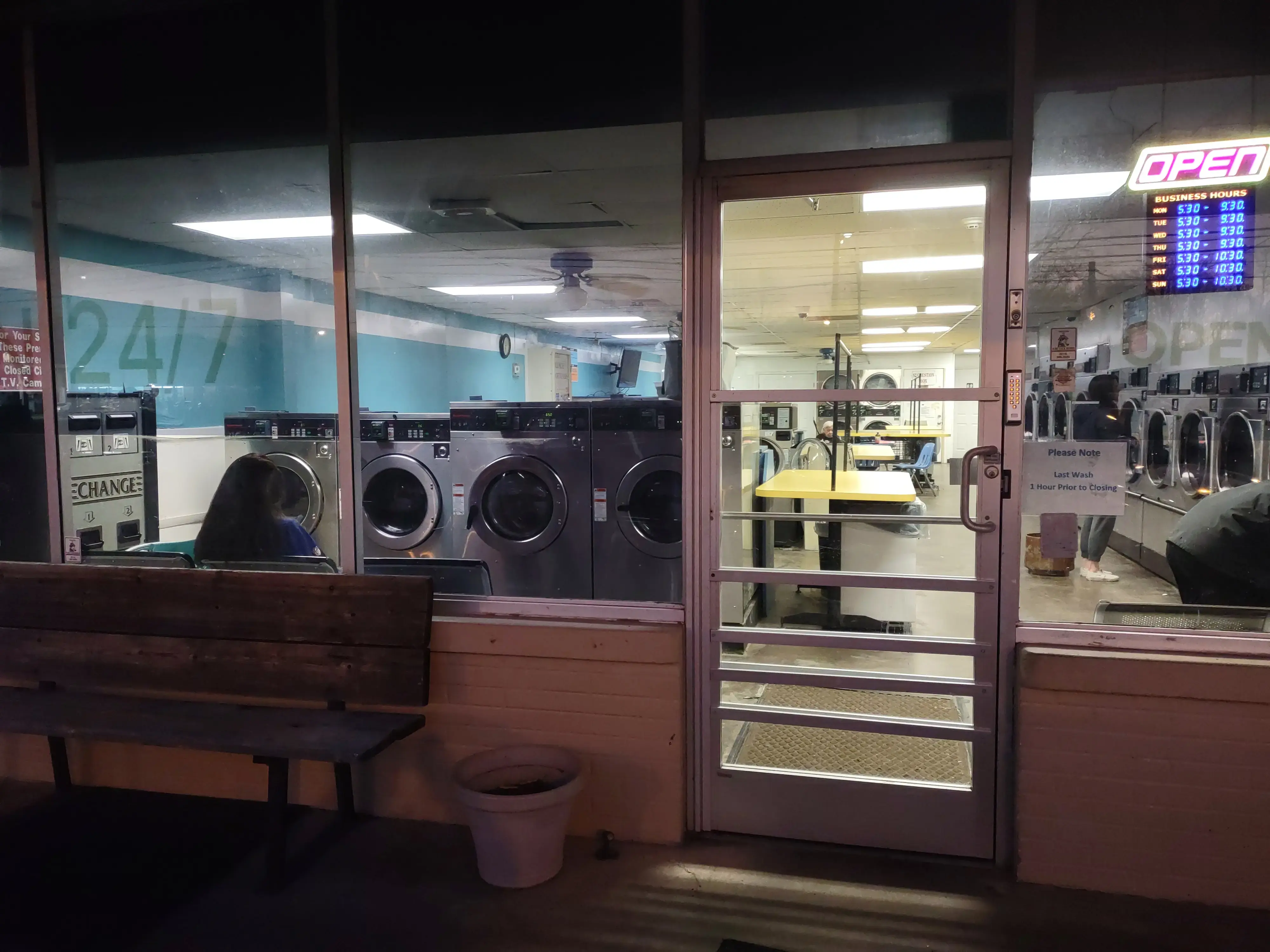 WashCo Laundry thumbnail 19