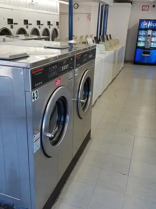 WashCo Laundry-Mount Pleasant Launderette - Image 2