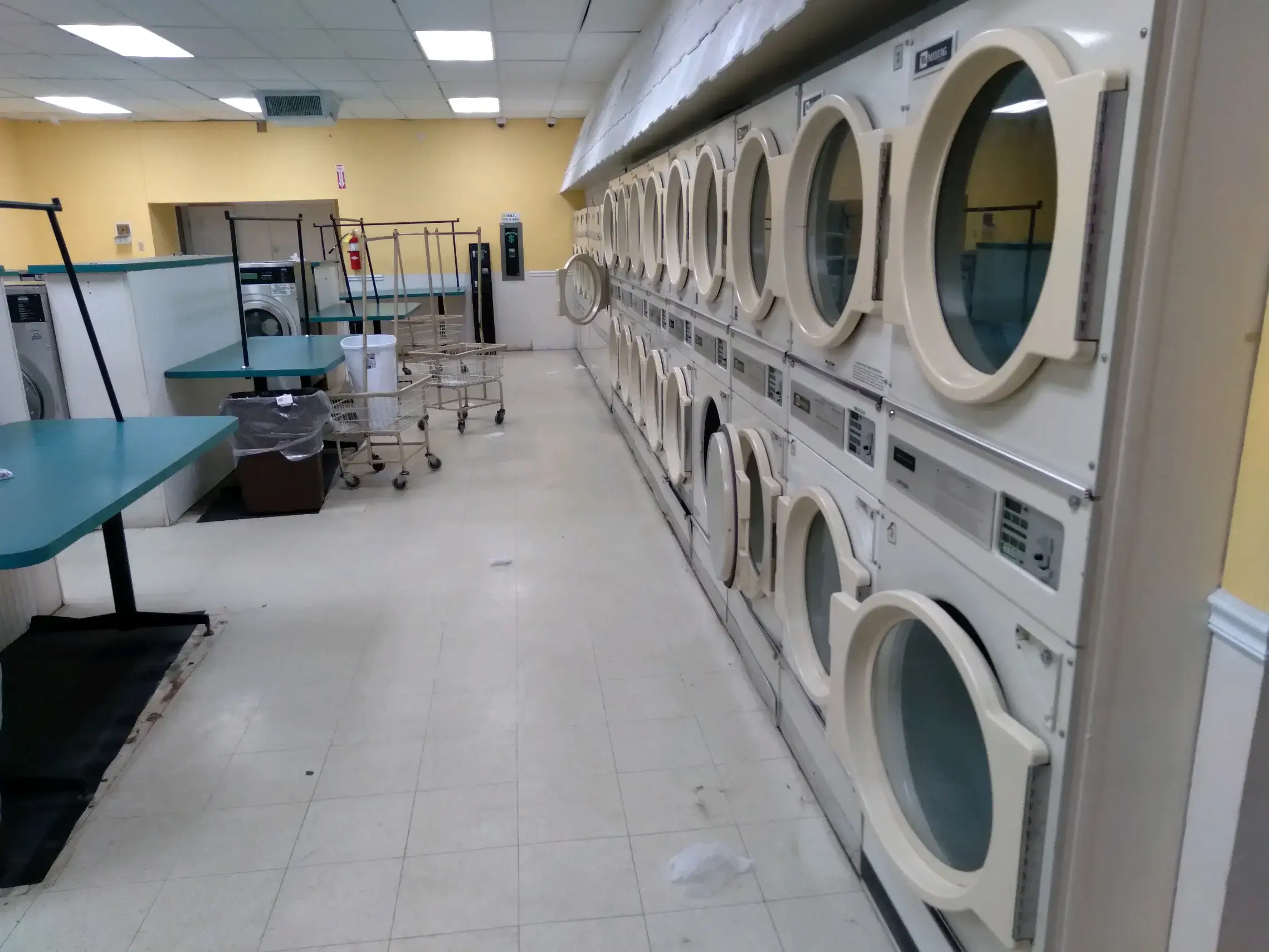 WashCo Laundry - Image 6