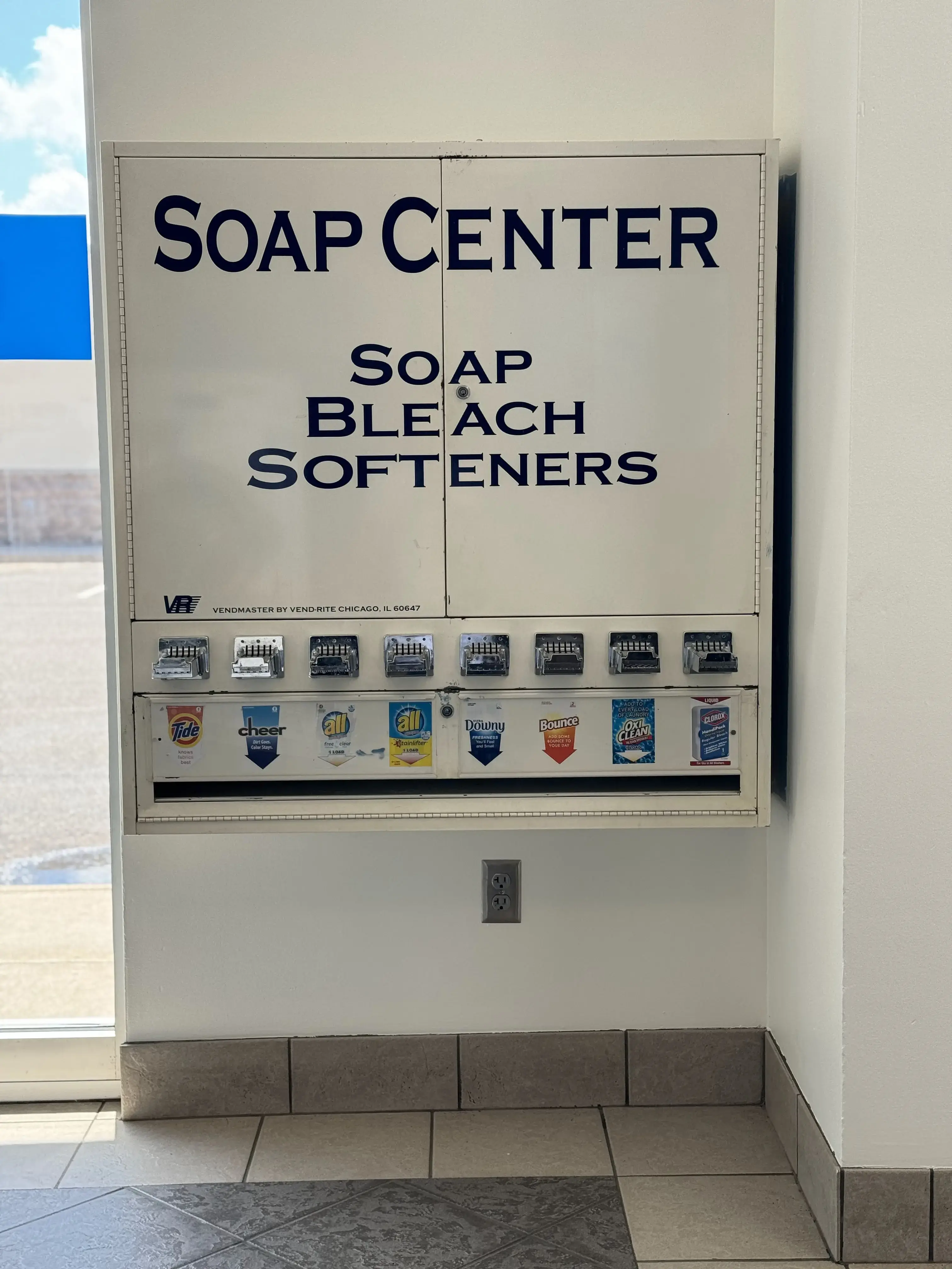 Washed Again Laundry Center - Image 10