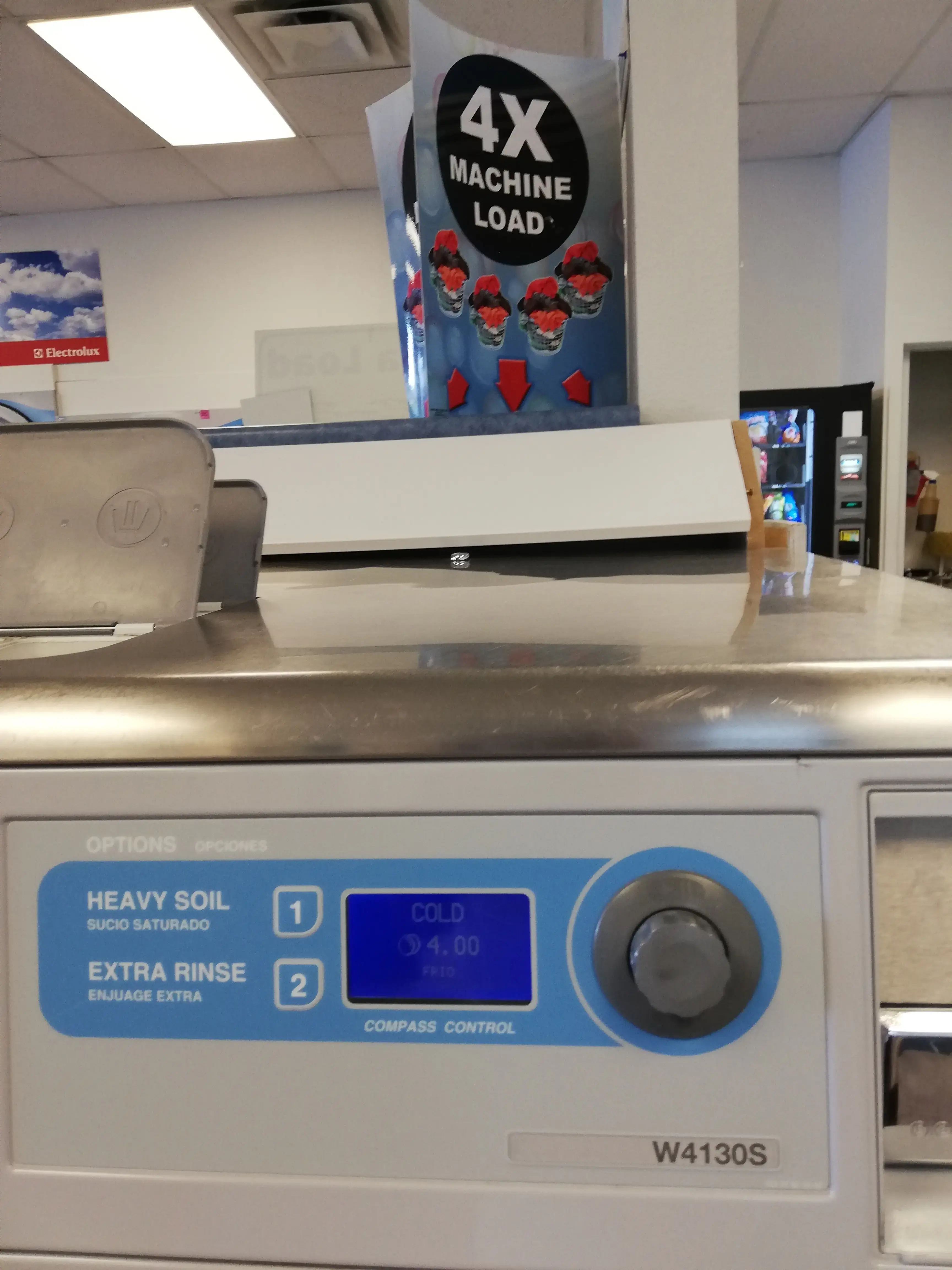 Wash'em Up Laundry #1 - Laundromat Denver thumbnail 8