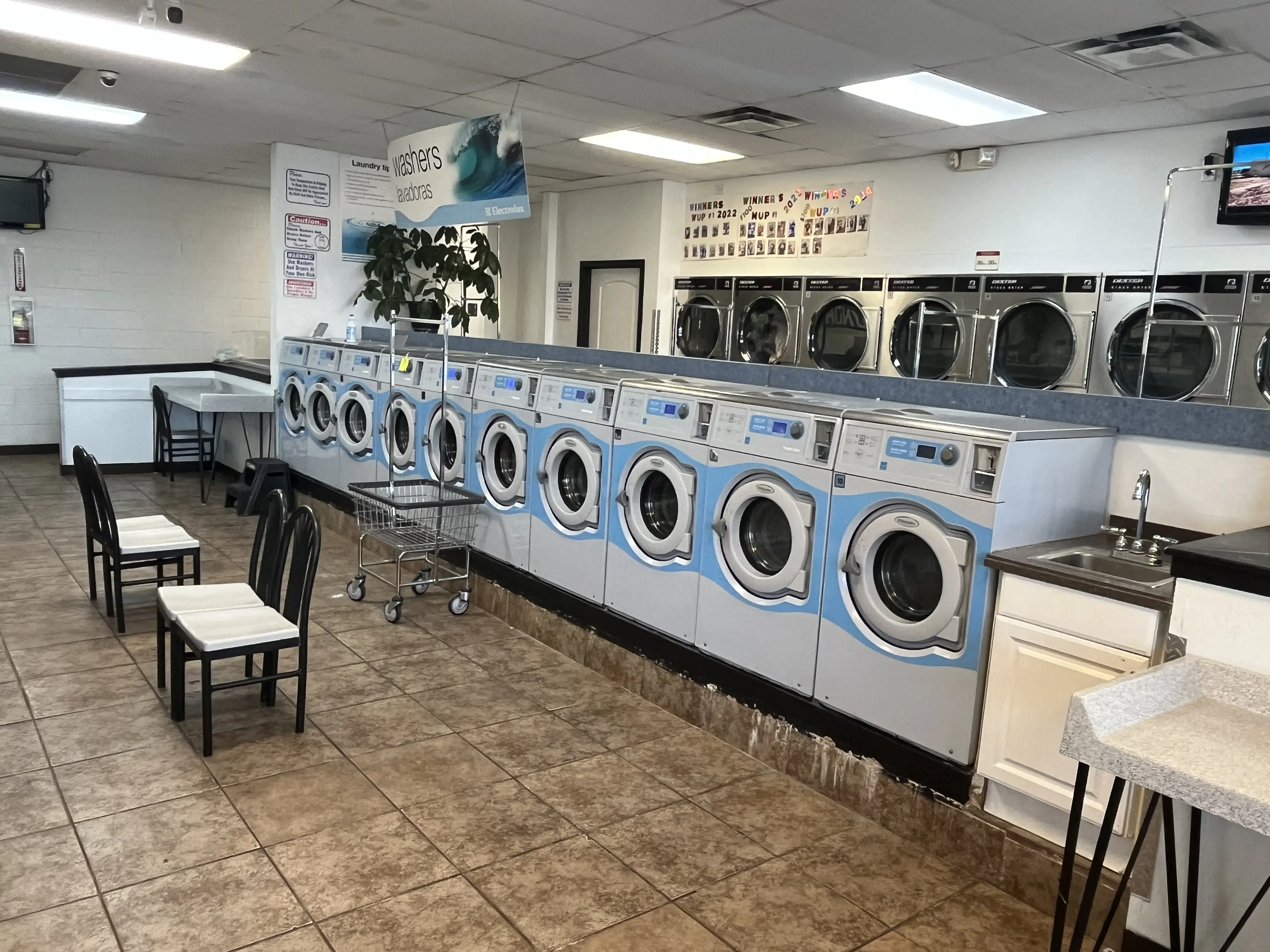 Wash'em Up Laundry #1 - Laundromat Denver thumbnail 1