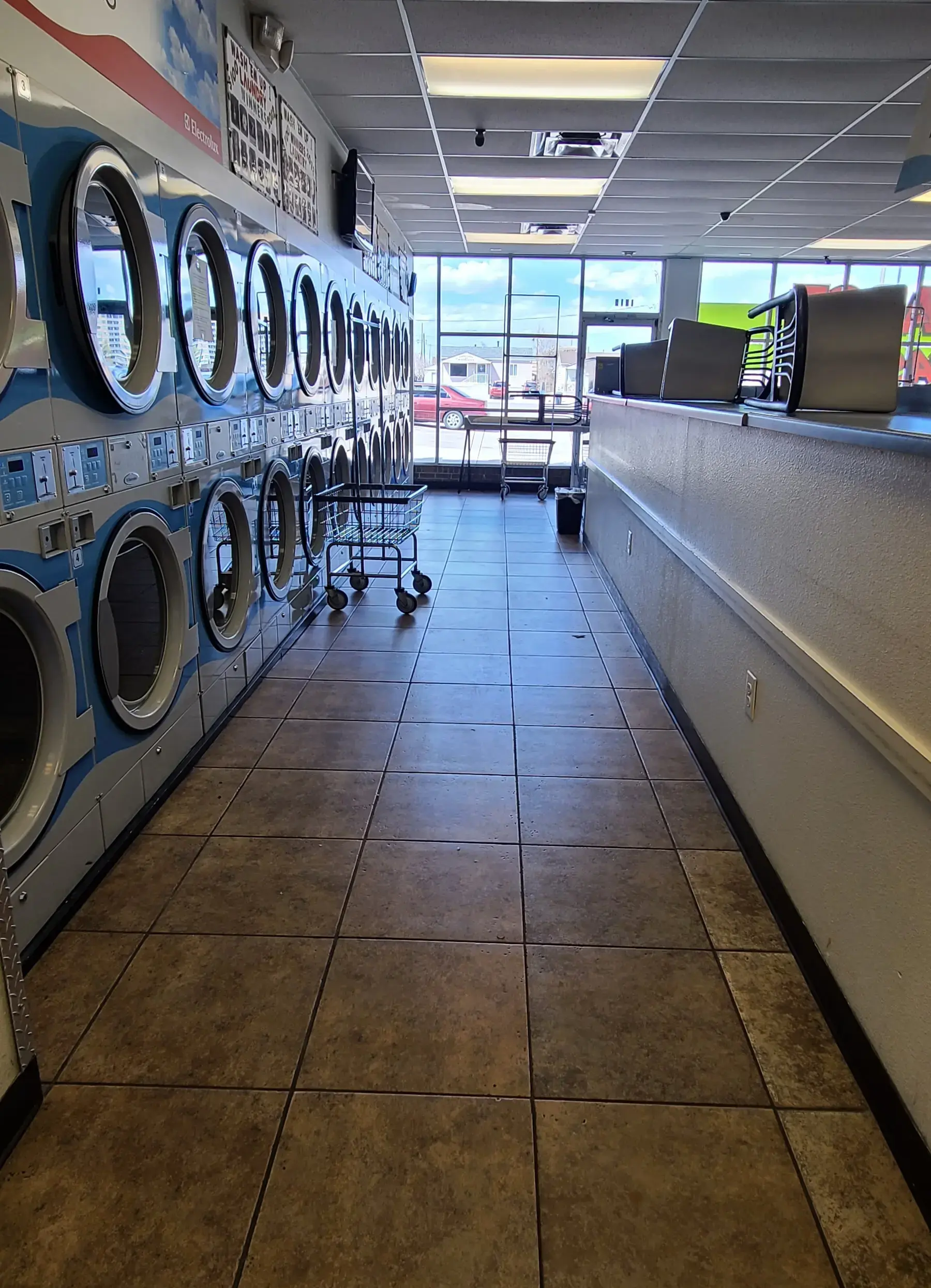 Wash'em Up Laundry #1 - Laundromat Denver - Image 15