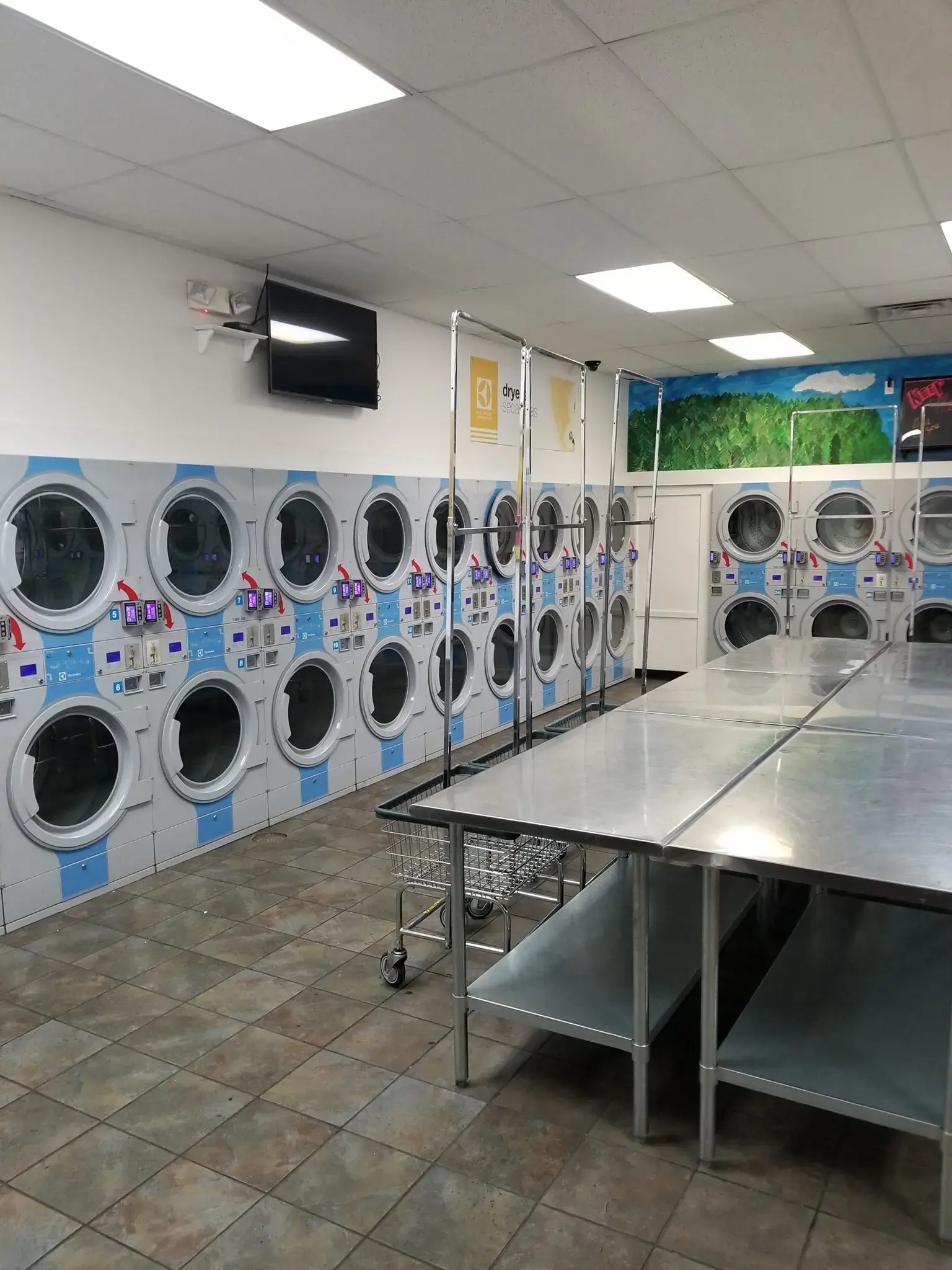 Wash'em Up Laundry #2 - Laundromat Denver location