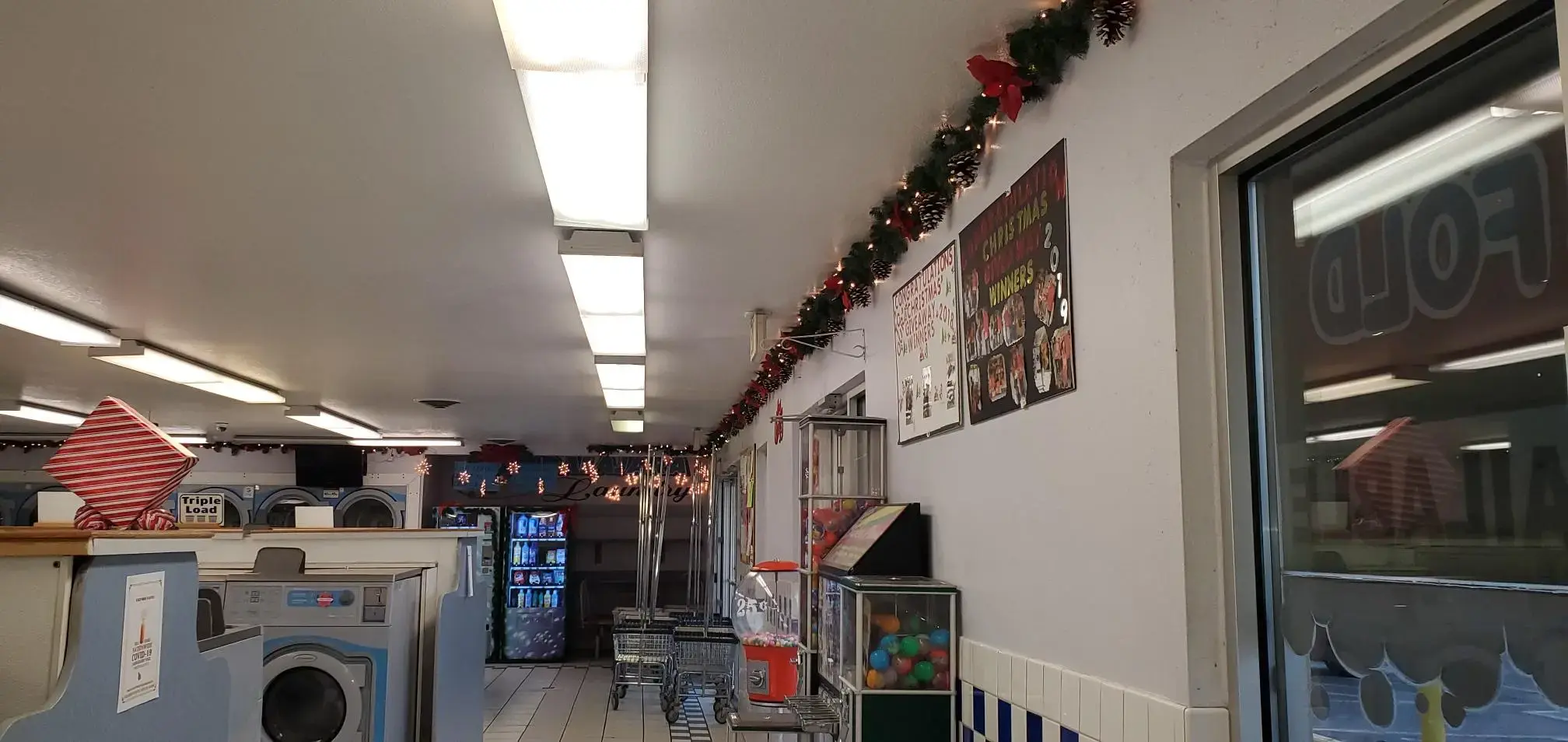 Wash'em Up Laundry #4 Laundromat Aurora - Image 2