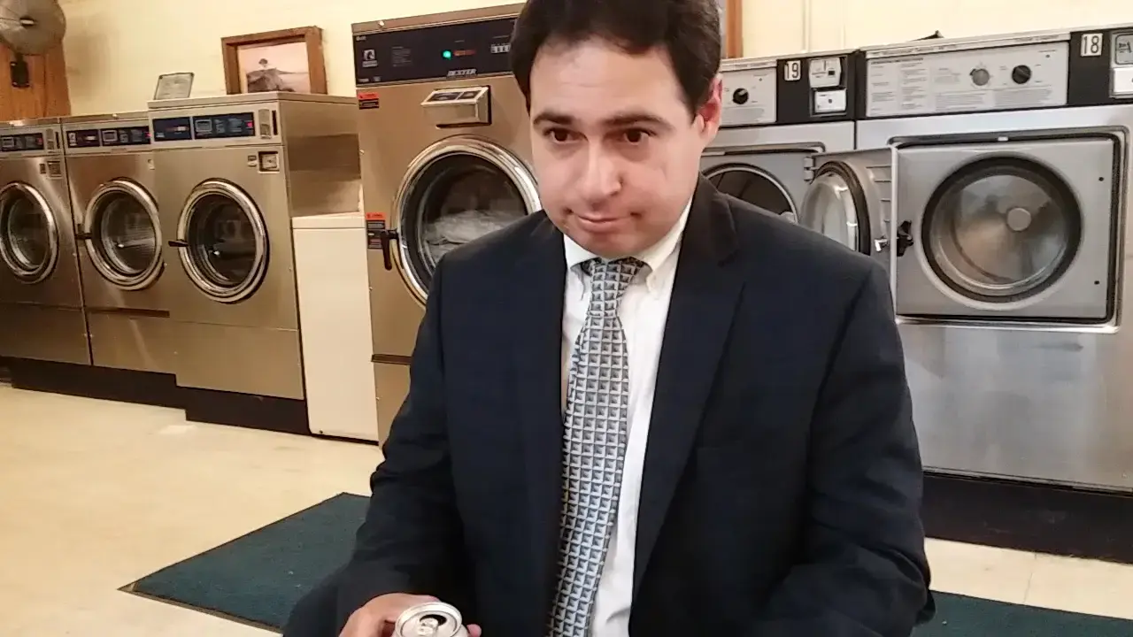 Washeteria Laundromat - Image 4