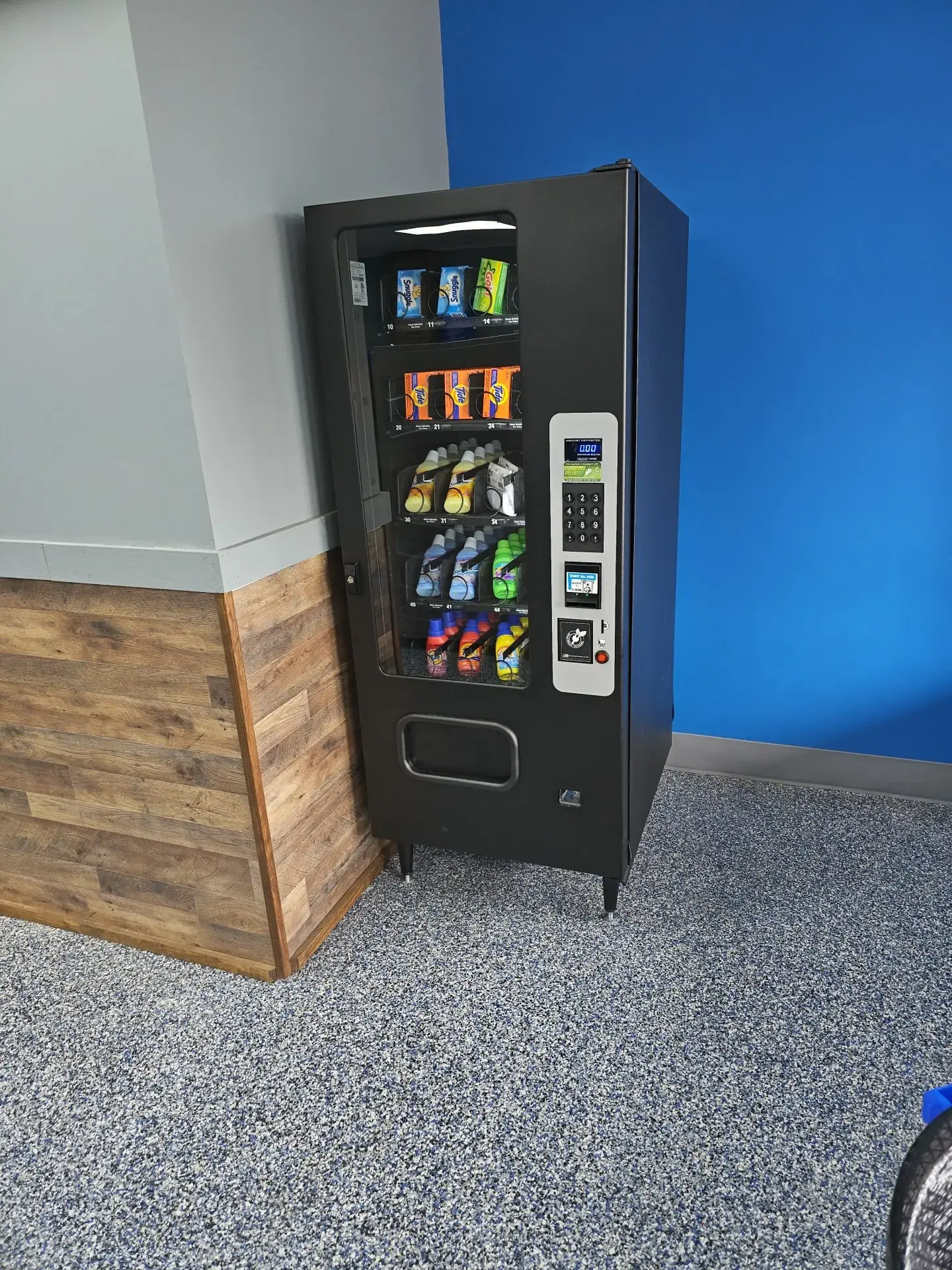 Washhaus Laundromat thumbnail 7