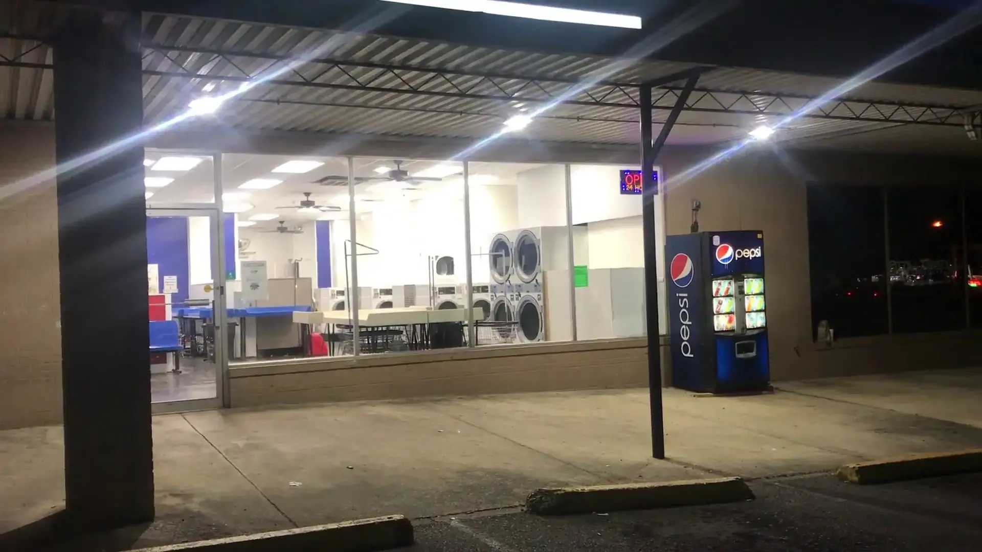 Washin Anniston Coin Laundry - Image 7