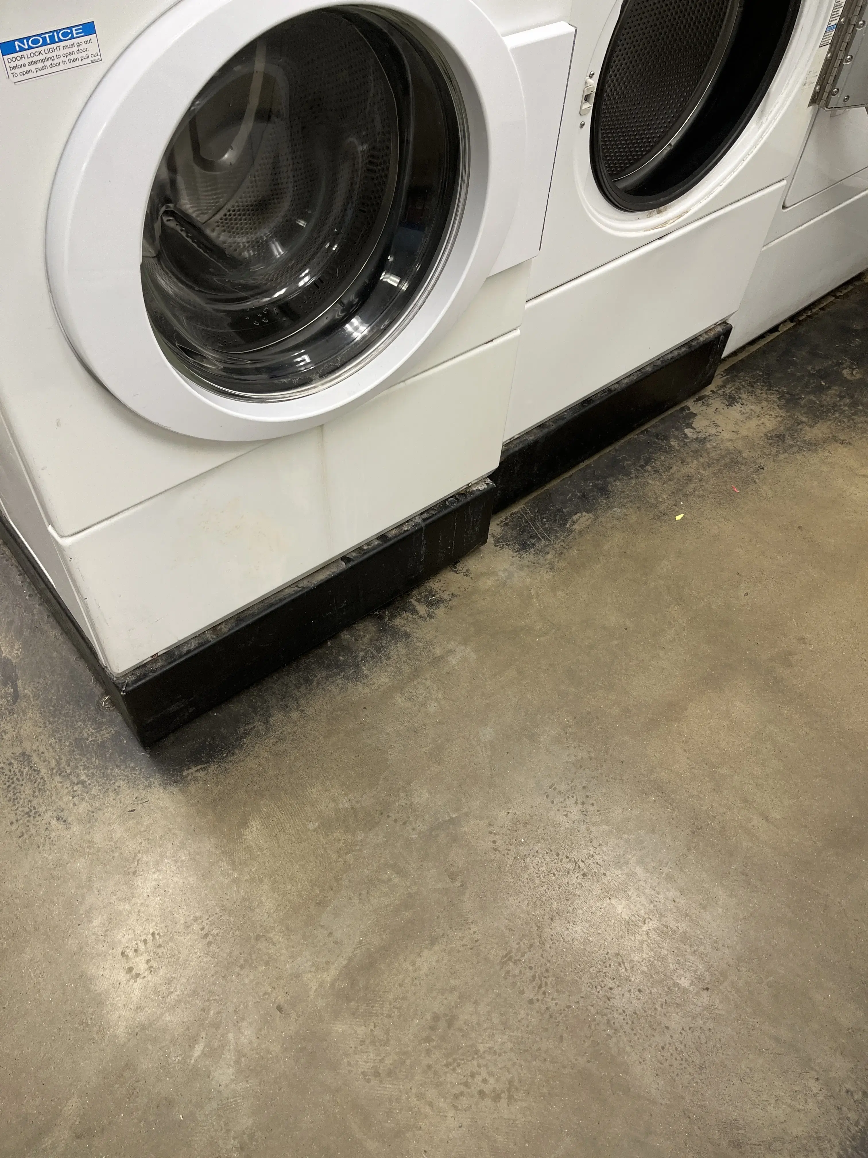 Washin Anniston Coin Laundry - Image 19