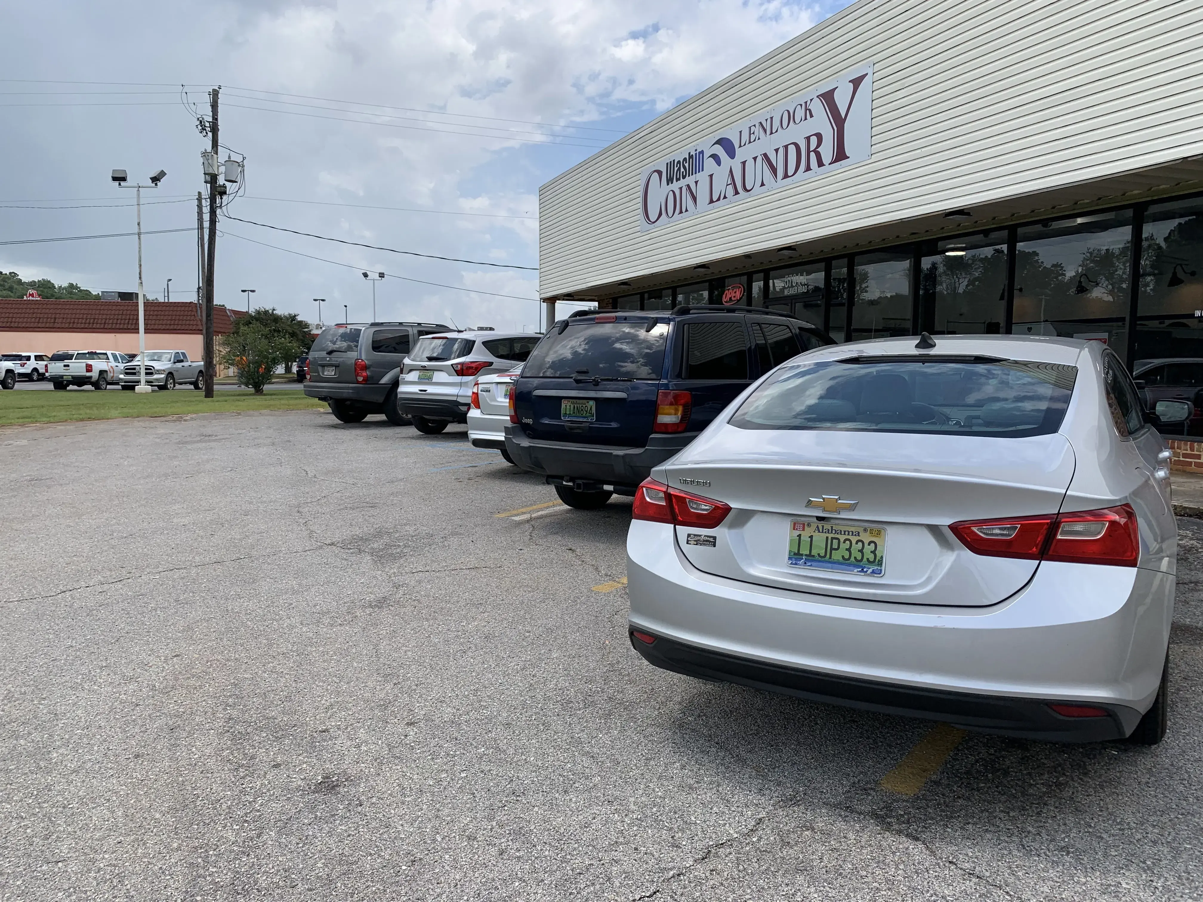 Washin Lenlock Coin Laundry- Anniston's Best Laundromat thumbnail 12