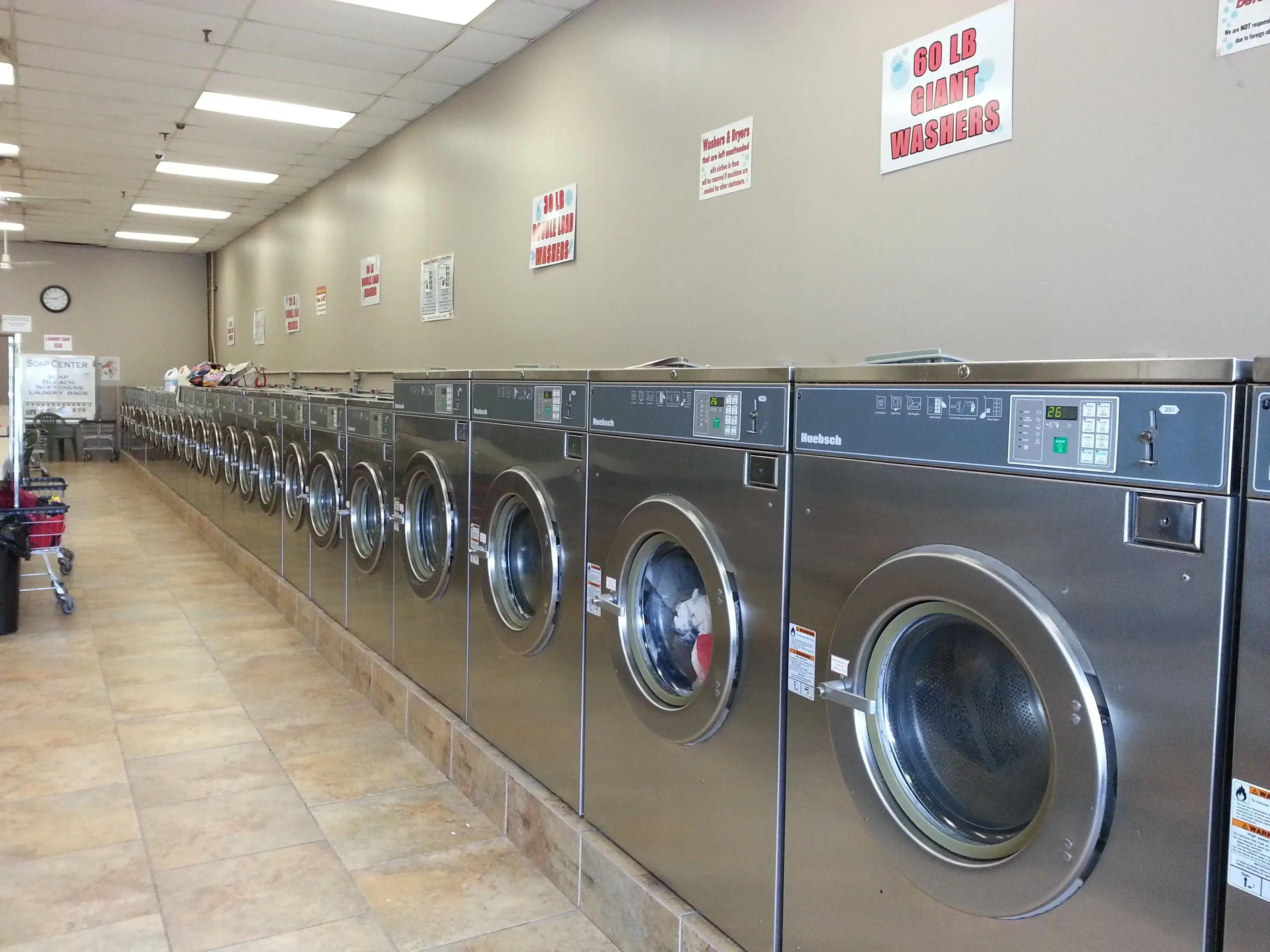 Washing Board Laundromat thumbnail 11