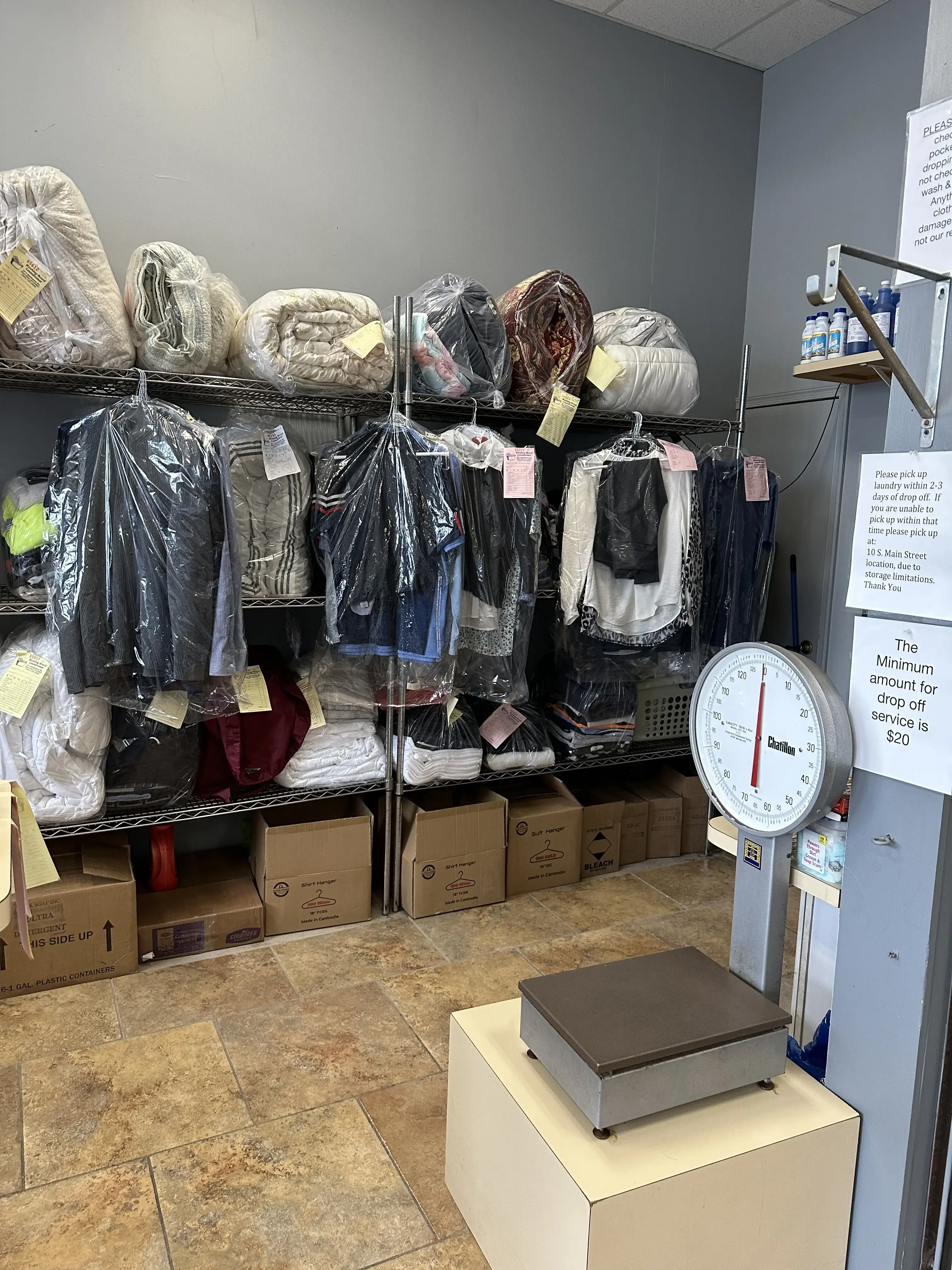 Washing Board Laundromat - Image 2