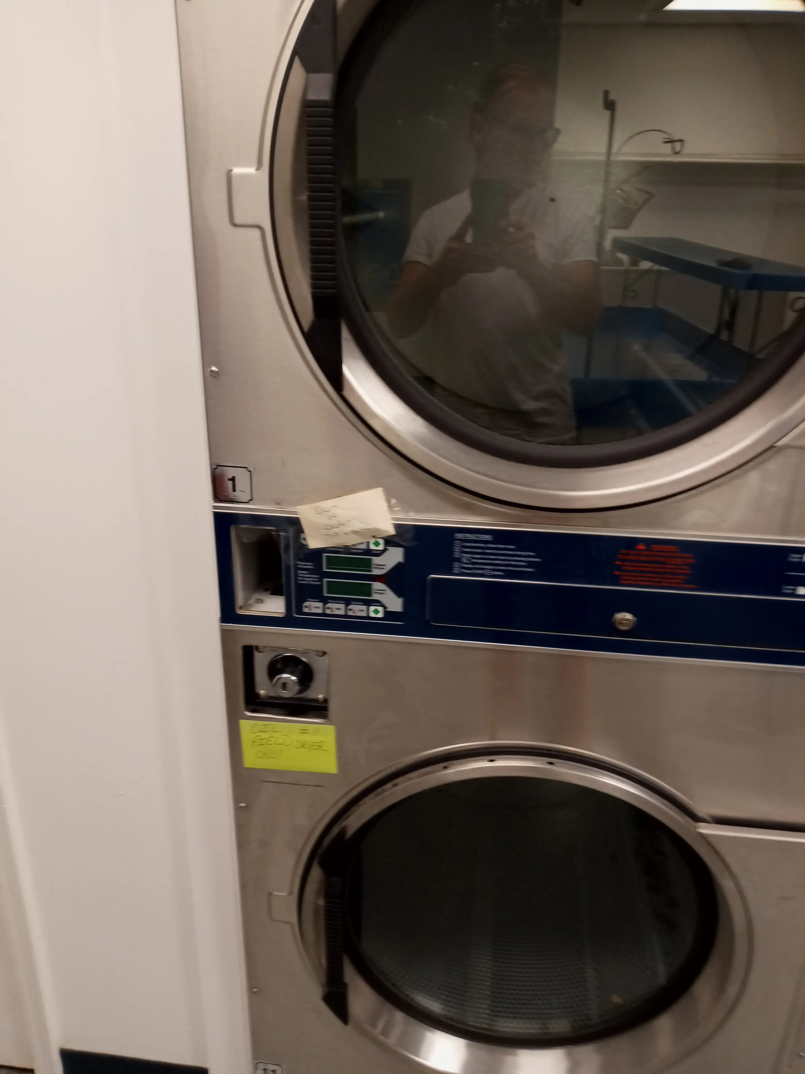 Washing Well Coin Laundry thumbnail 6