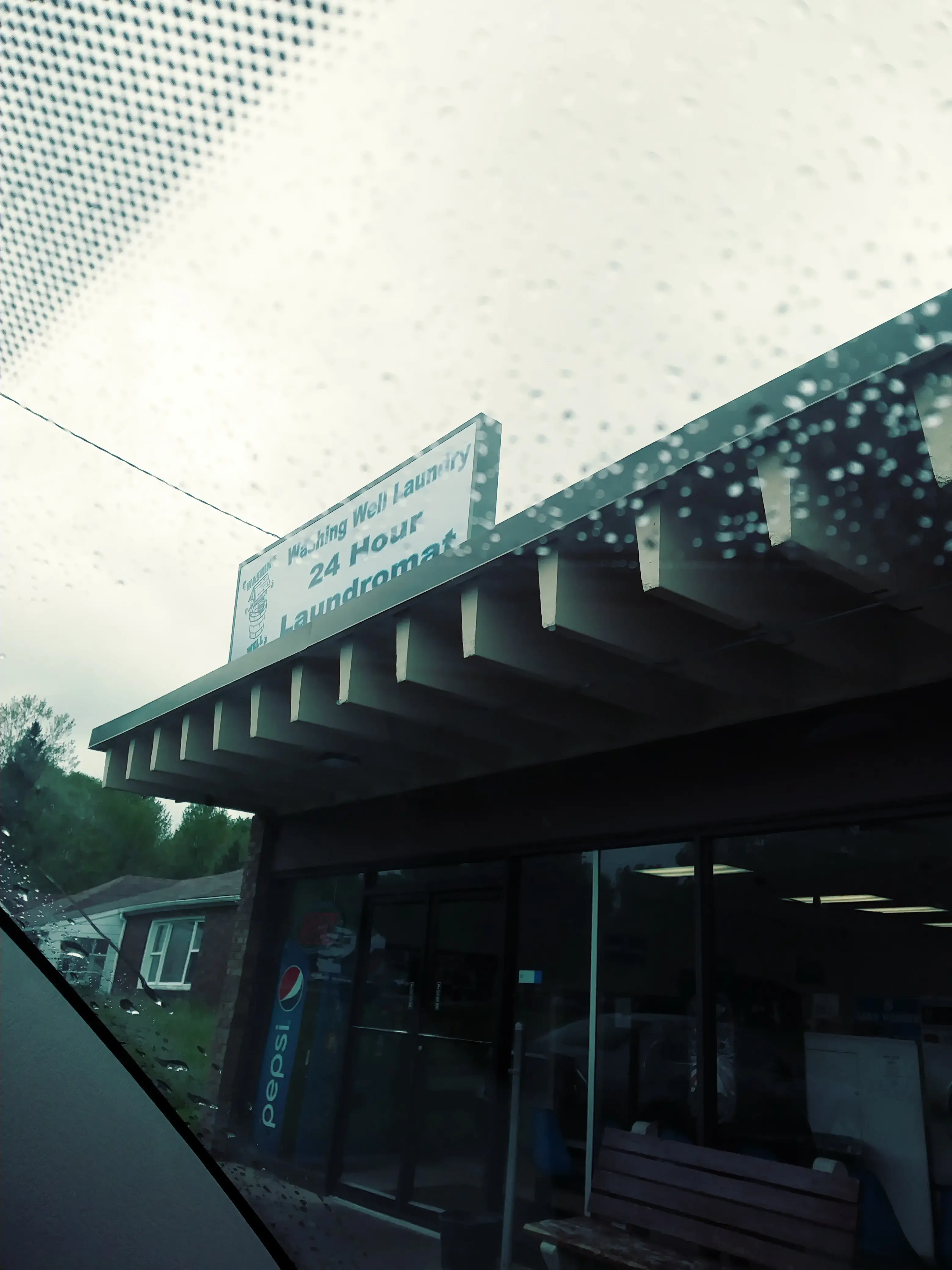 Washing Well Laundry - Image 13