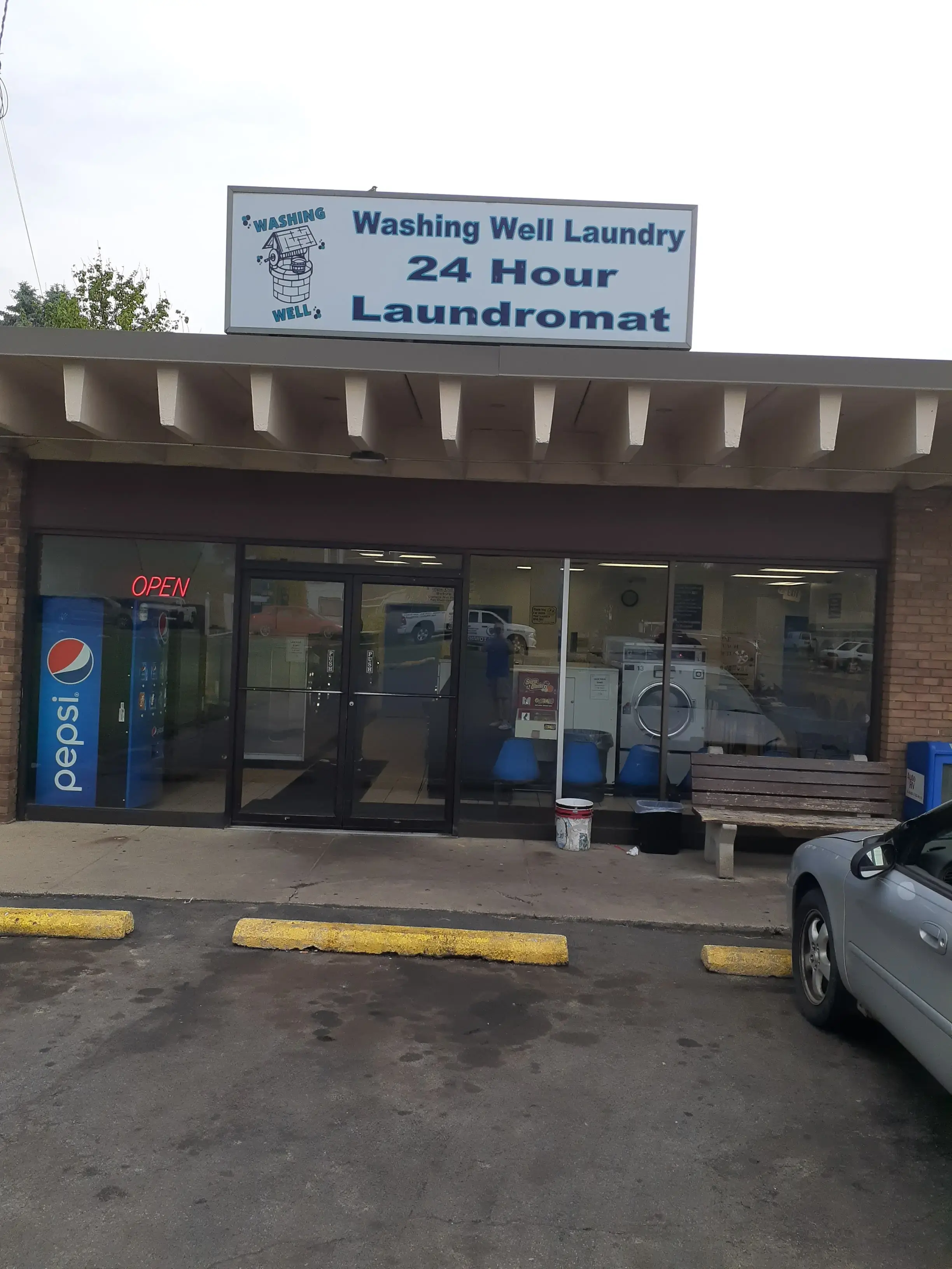 Washing Well Laundry thumbnail 4